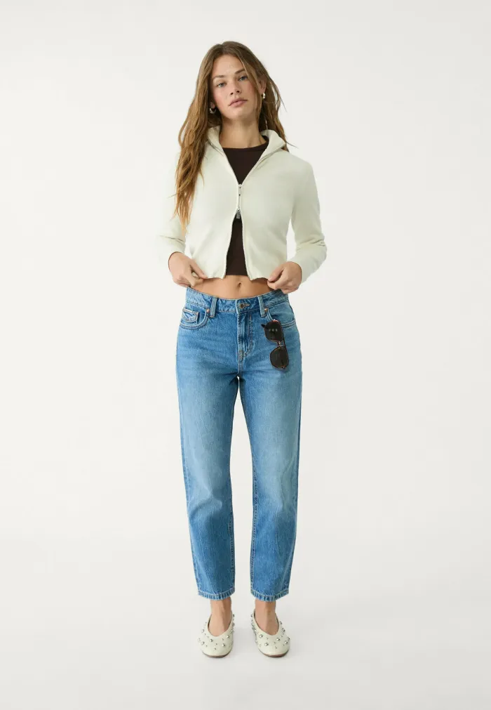 Stradivarius Mom Fit Jeans - Mottled Blue