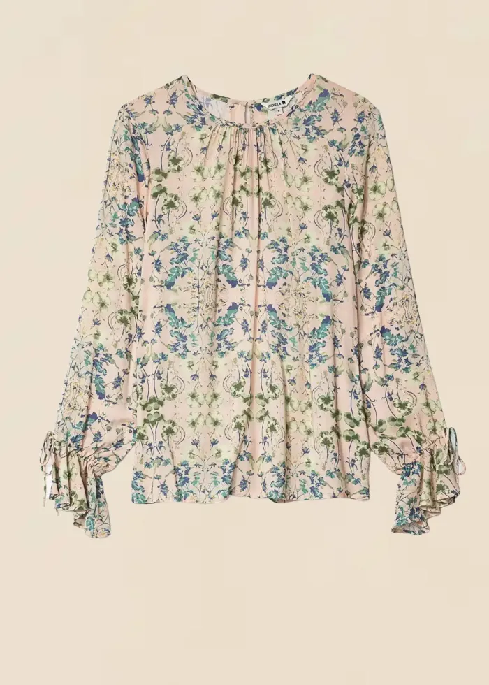 CLEA Blommig Volangblus i Beige