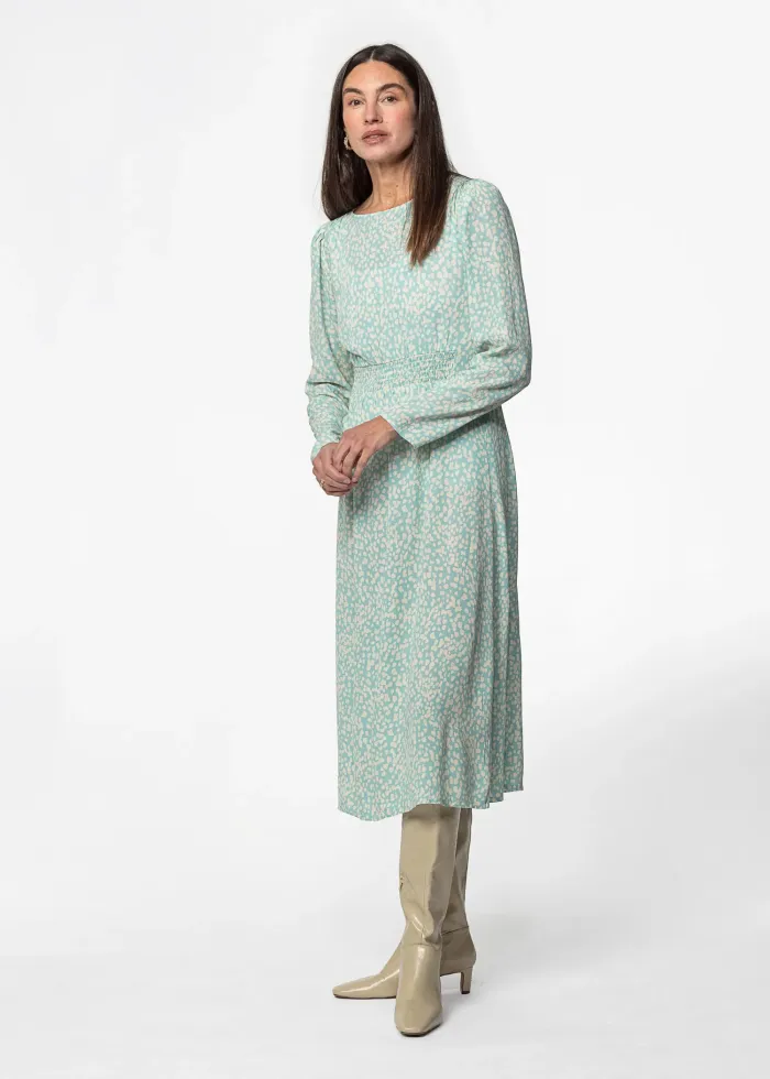 AMBER - Blå Mönstrad Klänning