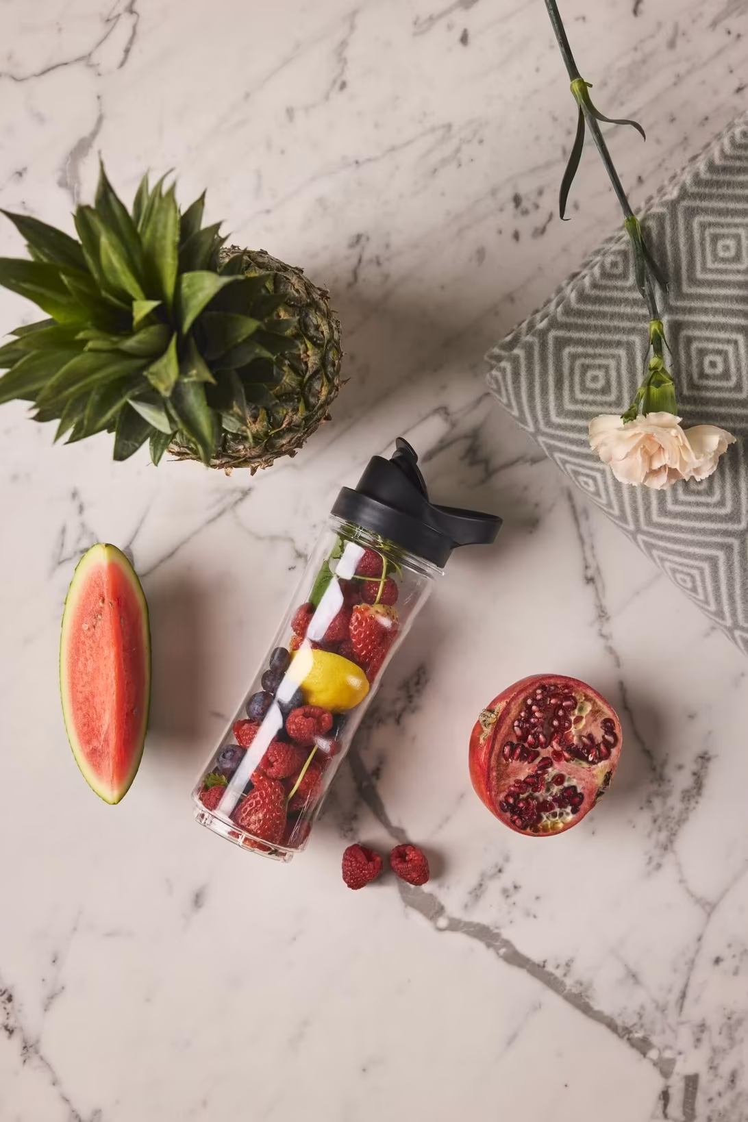 MIX TO GO - Portable Strandby Blender