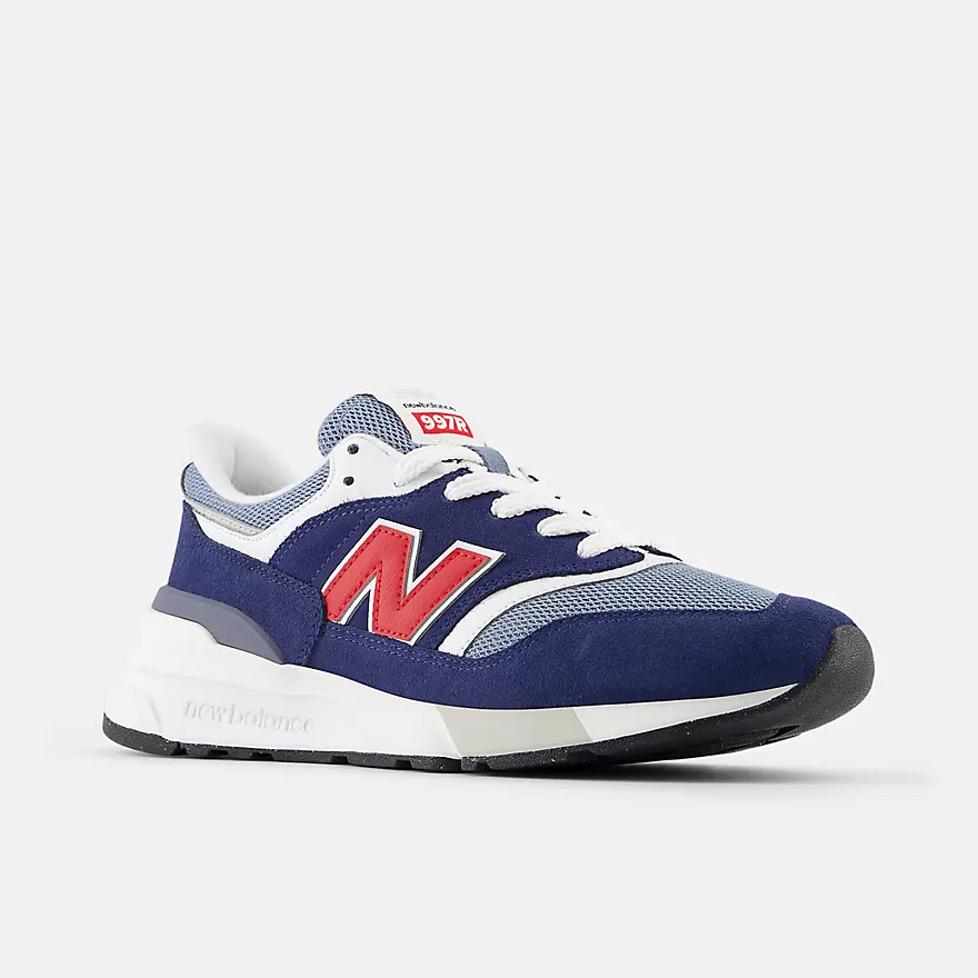 New Balance 30 % extra rabatt på rean