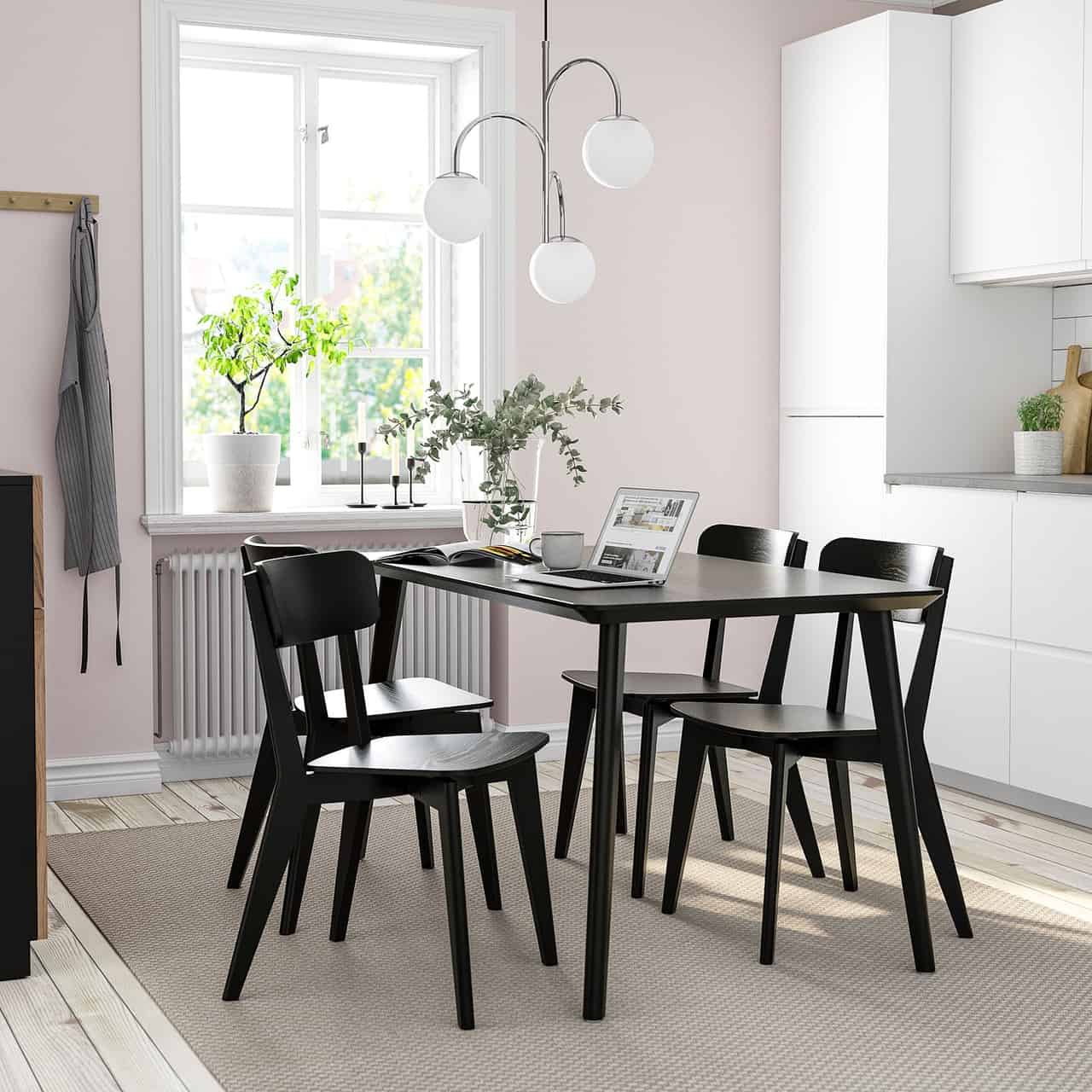 20 % rabatt på LISABO matbord hos IKEA