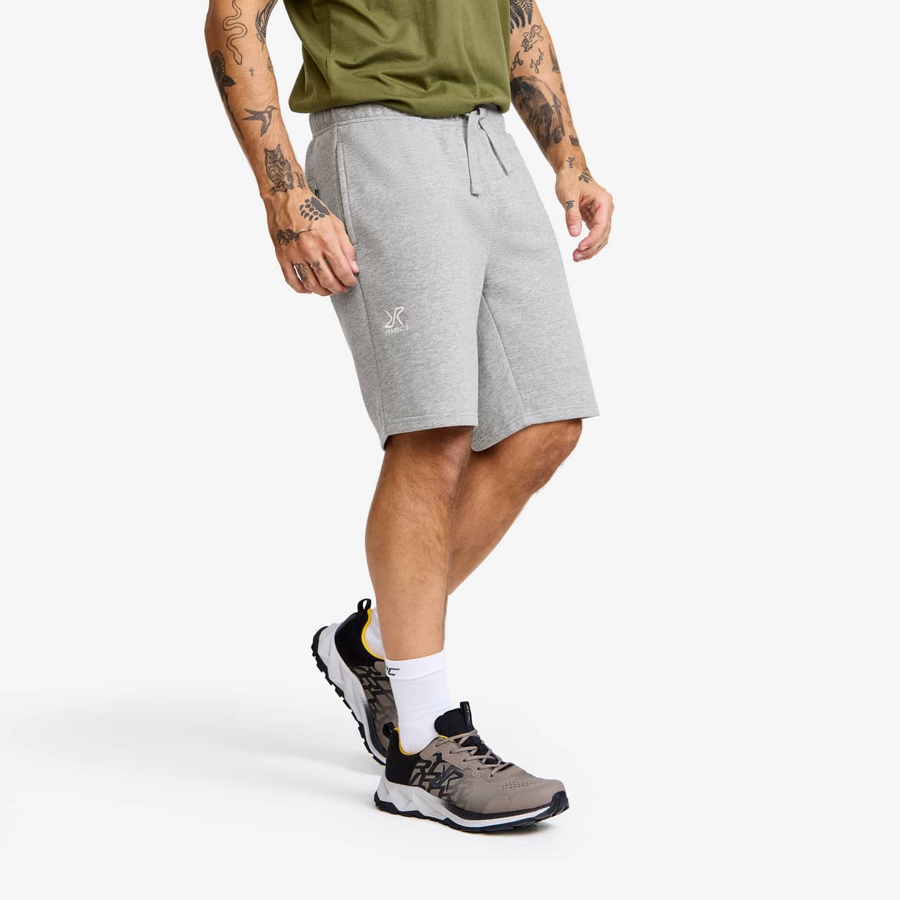 25% rabatt på alla sweats hos RevolutionRace