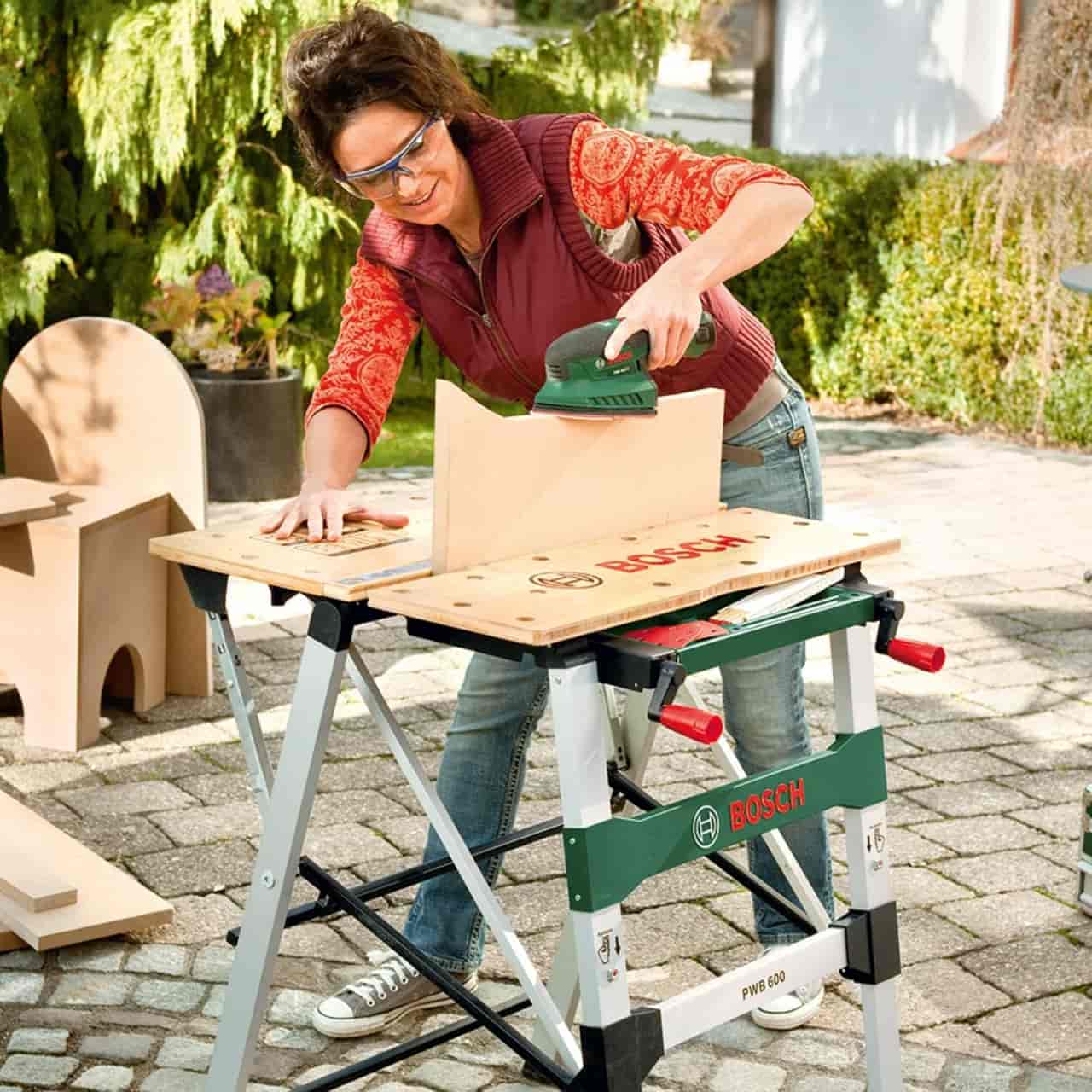 Bosch PWB 600 arbetsbänk med 4 spännbackar