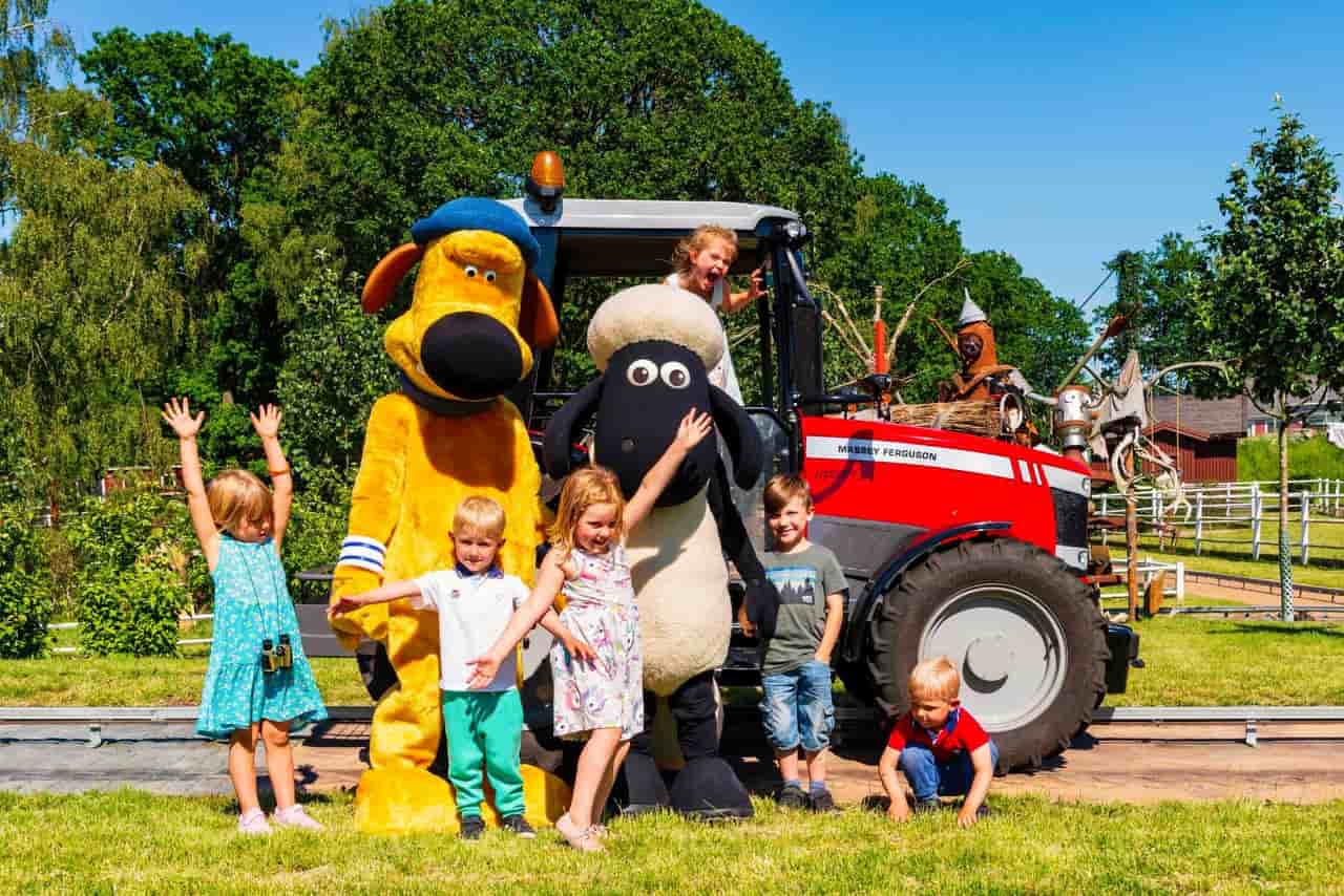 25 % rabatt på övernattning i Wild Lodge i Skånes Djurpark