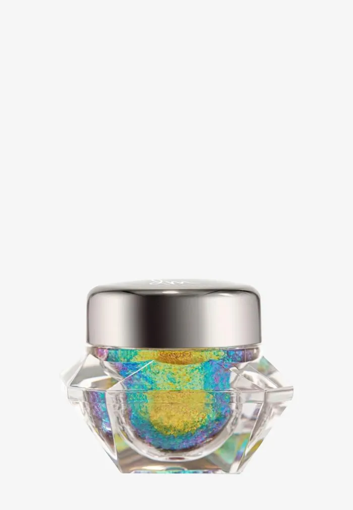 Danessa Myricks Infinite Chrome Flakes Eyeshadow
