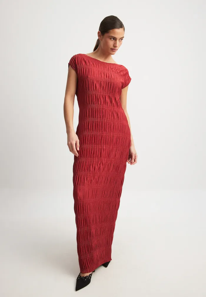 NA-KD Elegant Rust Jersey Smock Dress
