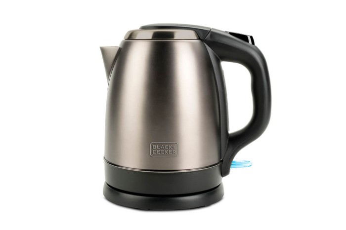 BLACK+DECKER Borstat Stål Vattenkokare 1,2L