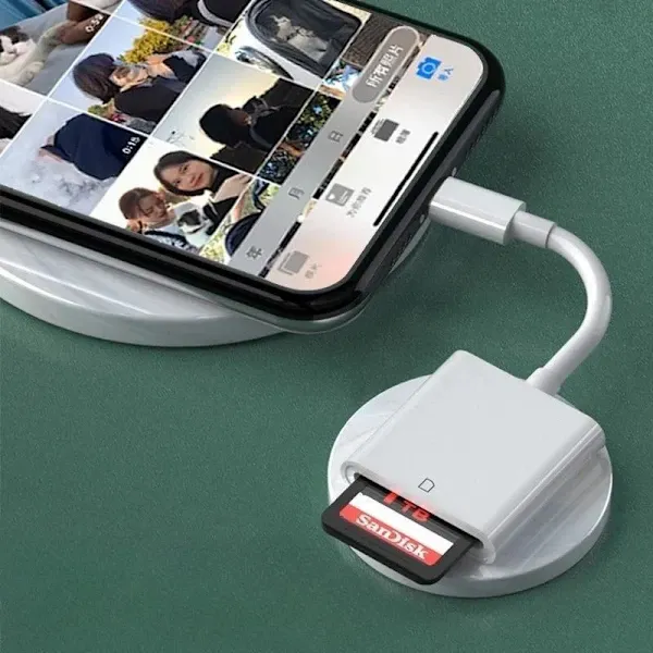Universell Minneskortläsare SD, Lightning, USB-C
