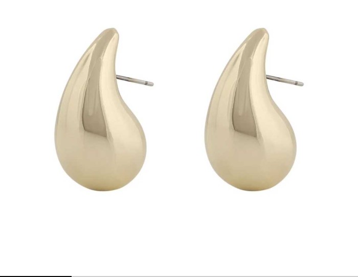 Yenni small plain earrings