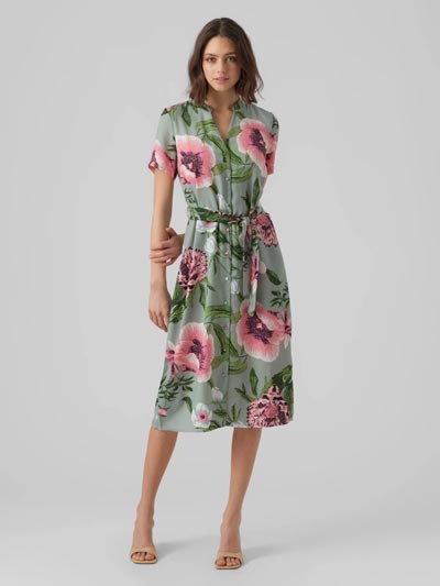 Vero Moda - Lång klänning med 50% rabatt