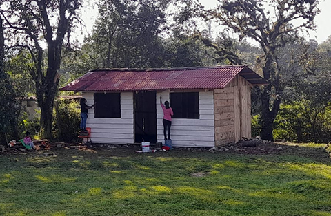 Fotografía del equipo ganador con el proyecto: TRABAJAMOS POR EL CAMBIO