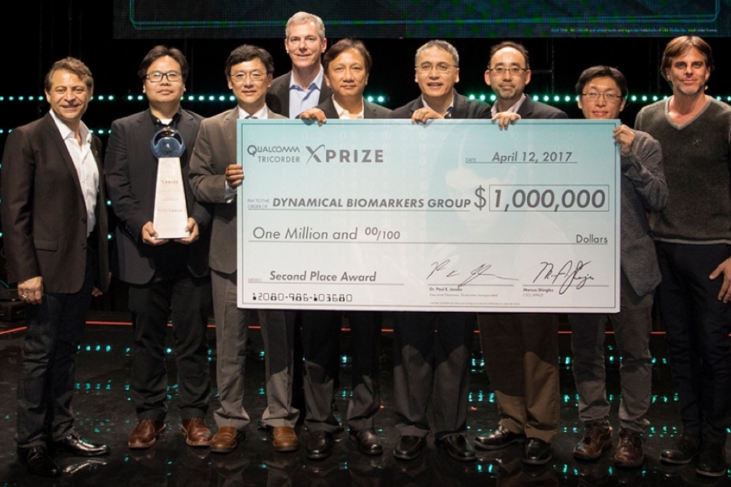 動態生醫指標團隊獲頒 Qualcomm Tricorder XPRIZE 亞軍，以及美金 100 萬的獎金