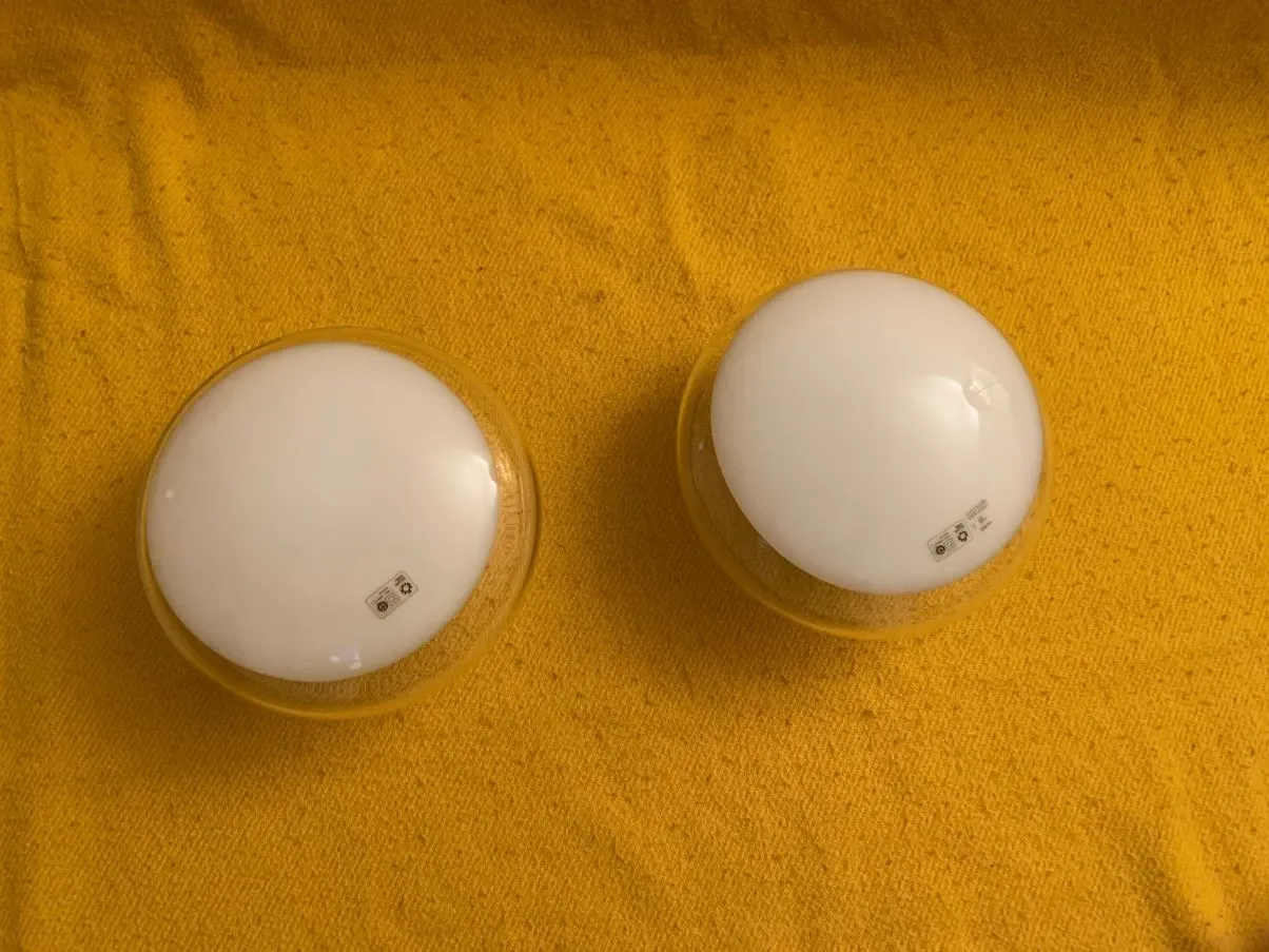 Set of 2 vintage Gill wall lamps, Leucos 4
