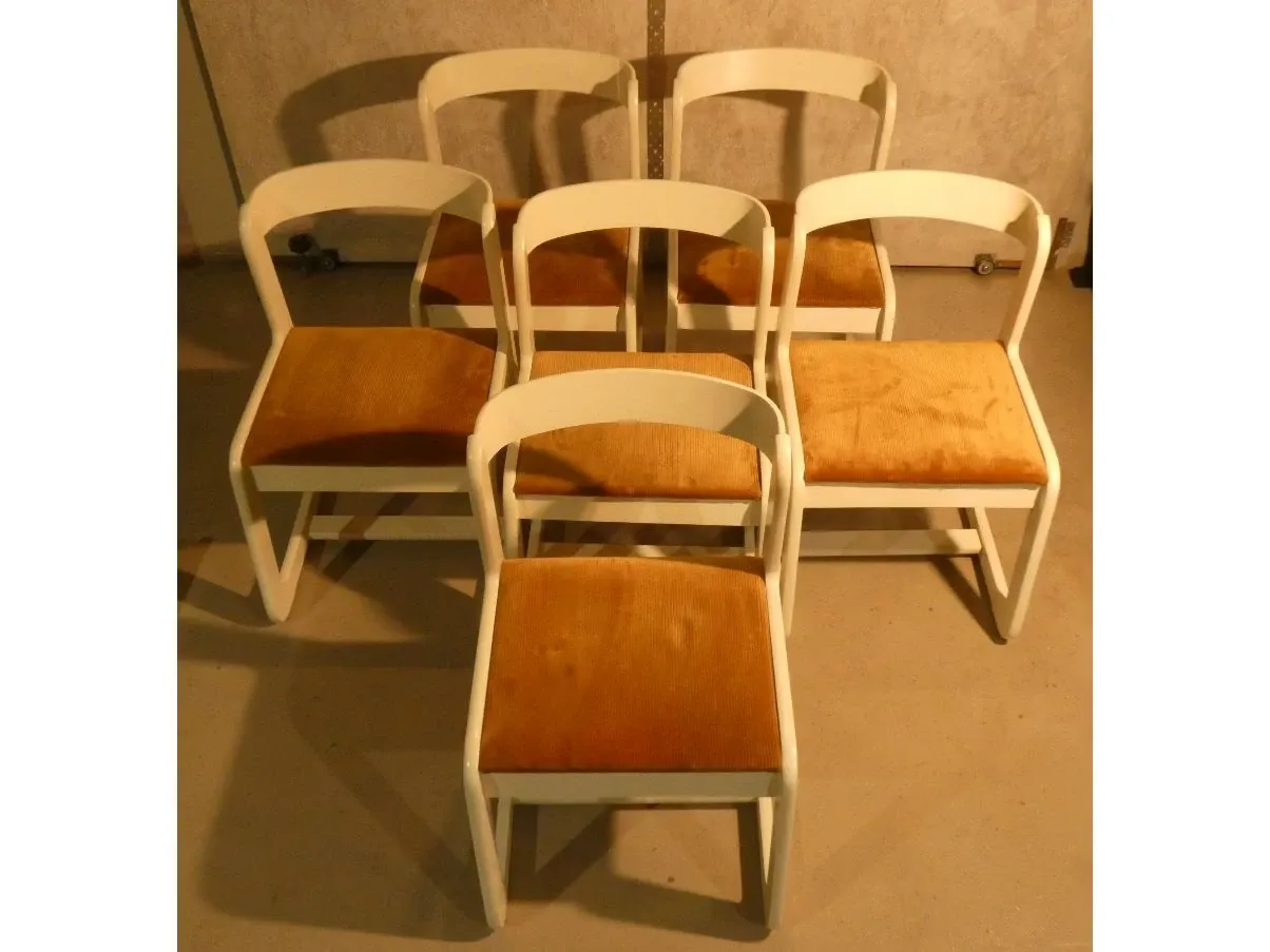 Image of Set 6 sedie in velluto e legno vintage (anni'70),