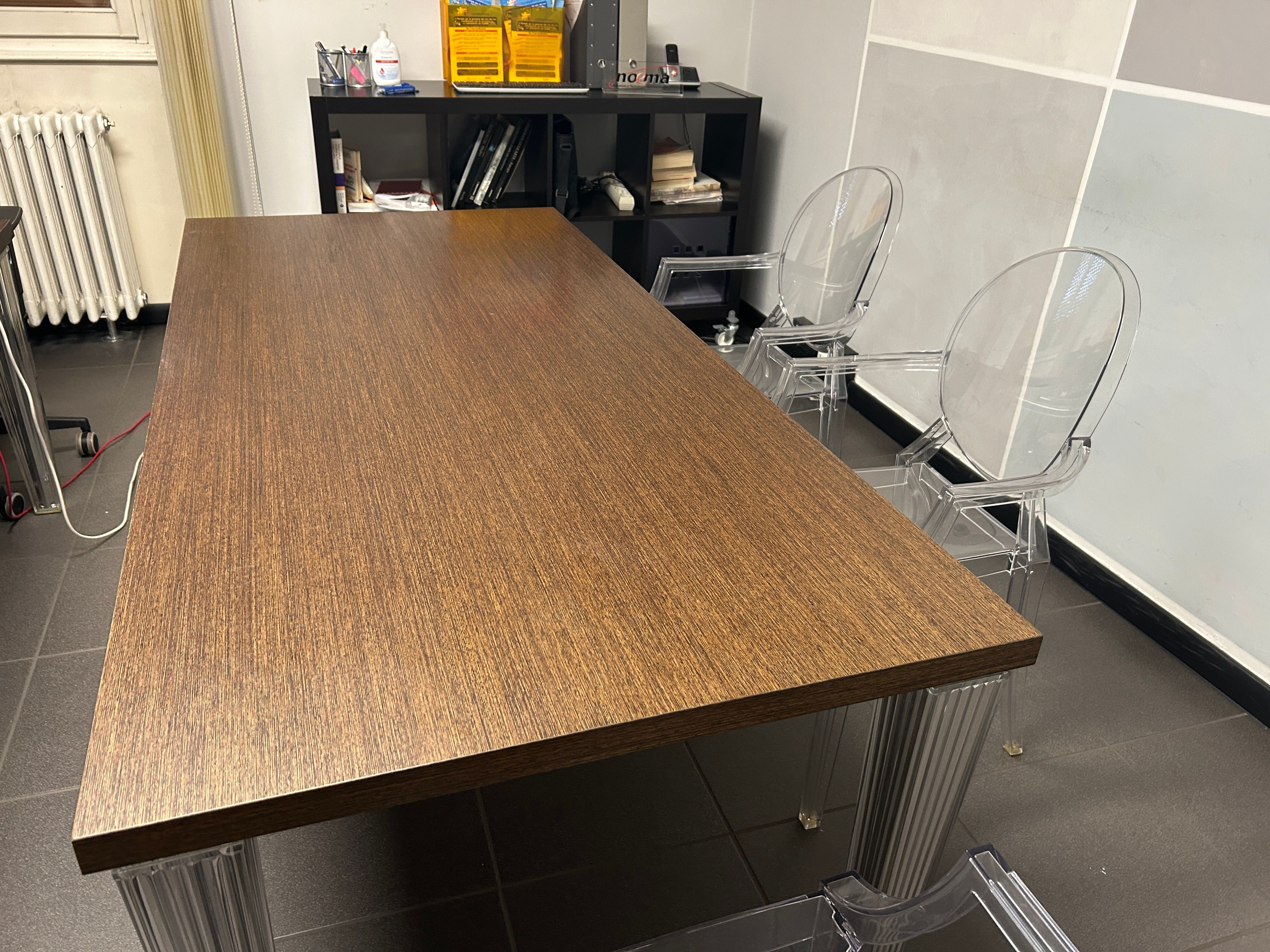 Tavolo rettangolare Top Top marrone di Philippe Starck Front