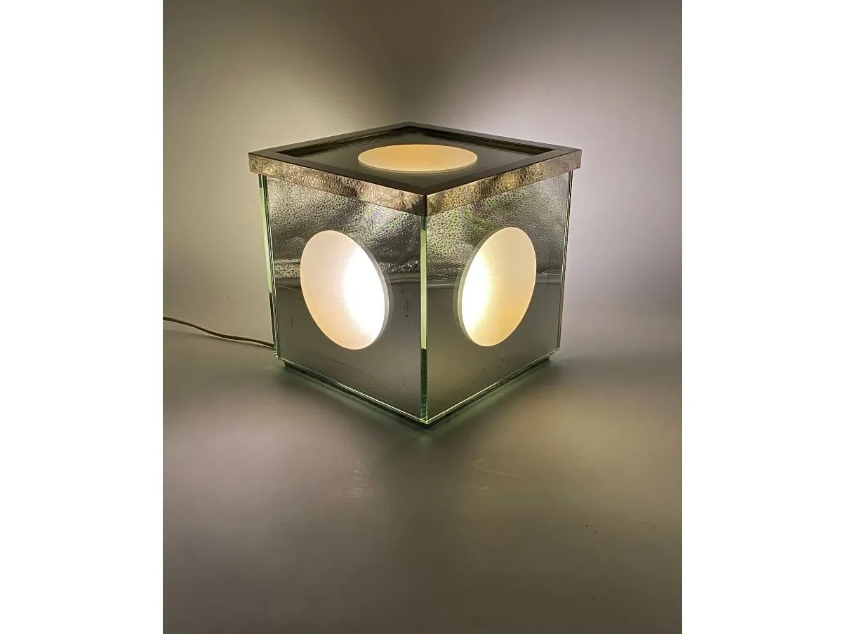 Lampada da tavolo cubica a specchio vintage (anni '70) 2