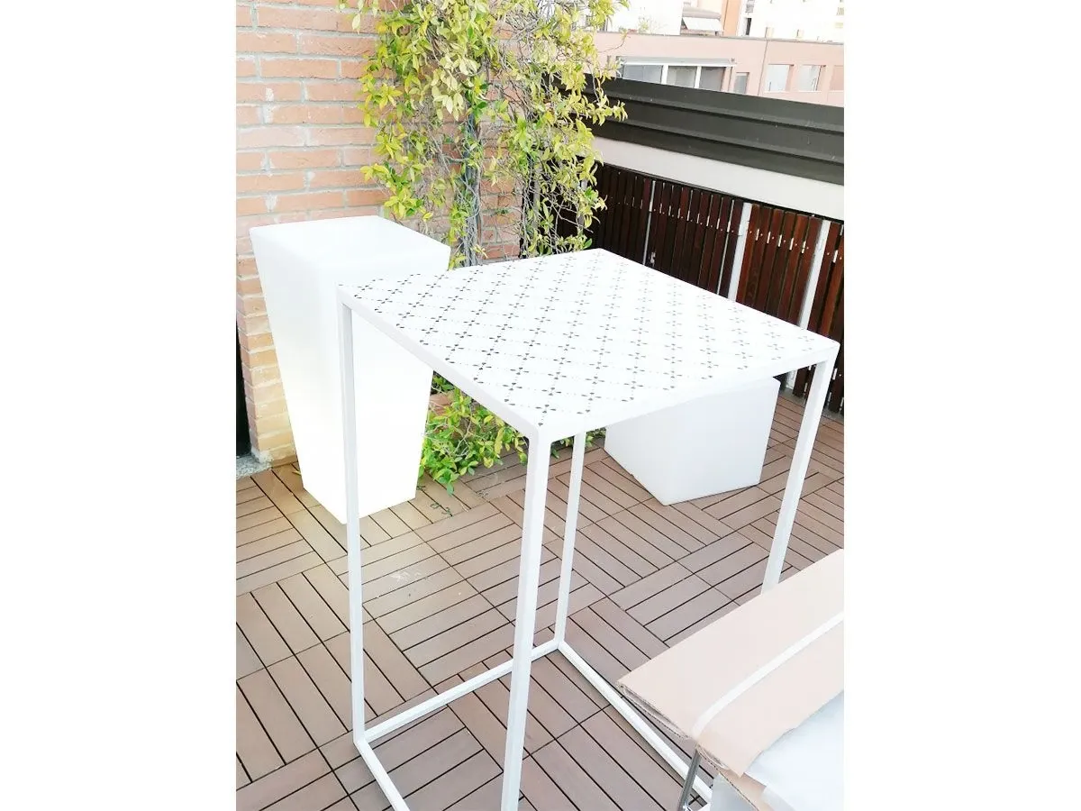 Tavolo alto Quadrello in metallo laccato (bianco) 1