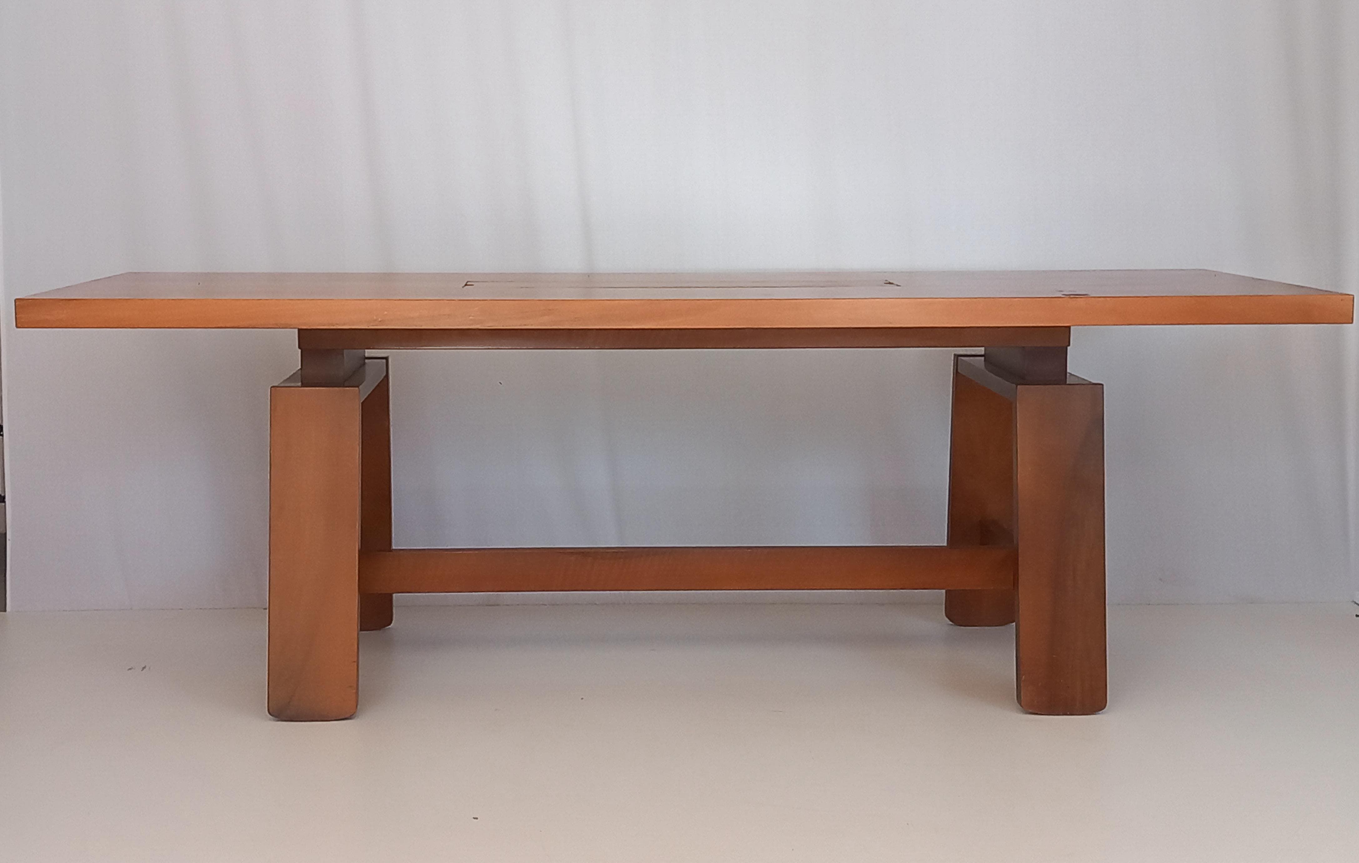 Mid-Century Walnut Rectangular Dining Table by Silvio Coppola (60s) Front