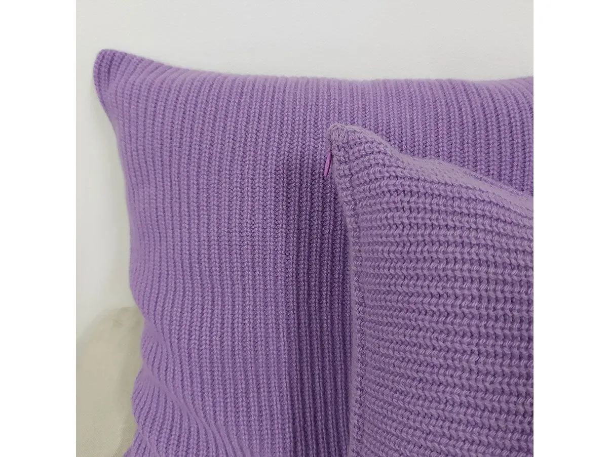 Ron cushion with wool tricot, Ivano Redaelli 1