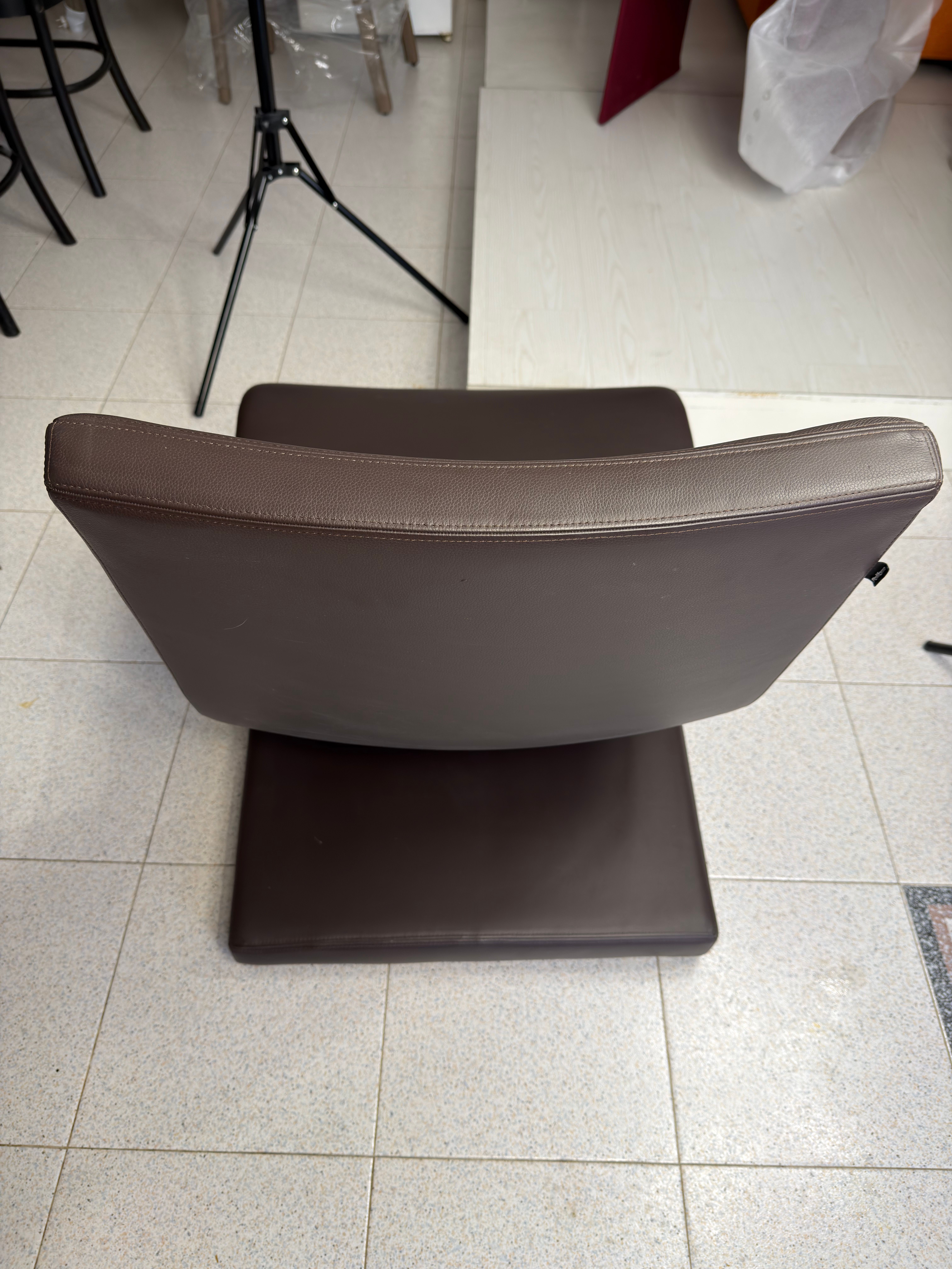 Snake Armchair in Moka Leather Main