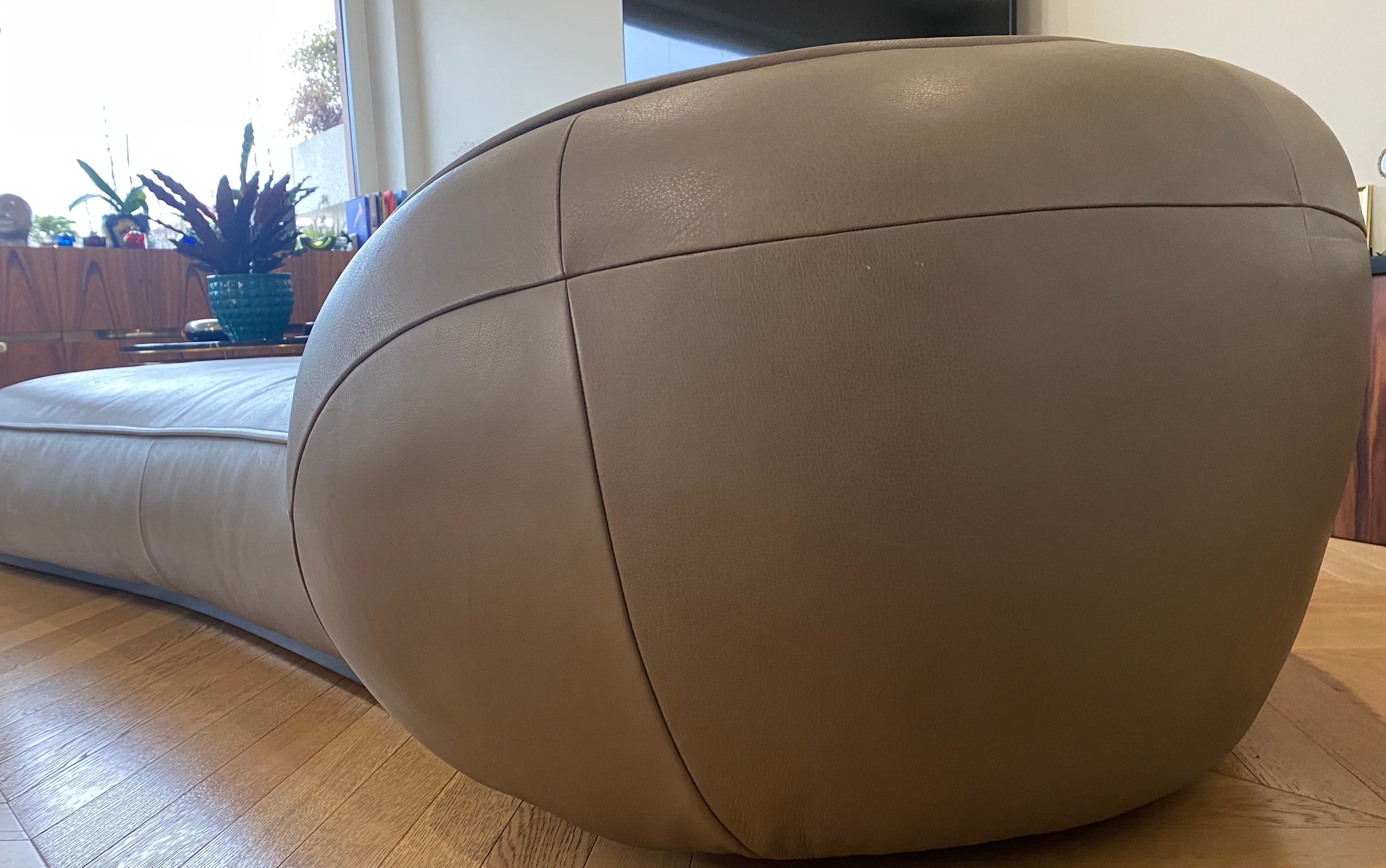 Leon 4-Sitzer Sofa aus braunem Leder Side