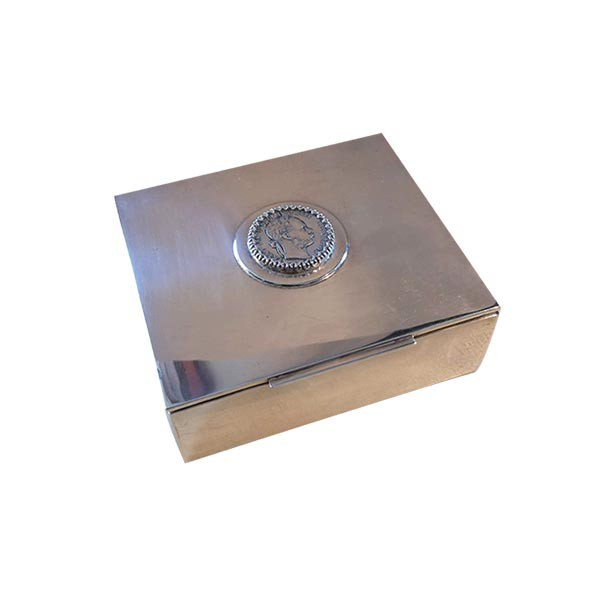 Elegant silver box finished in wood (&#39;800) image