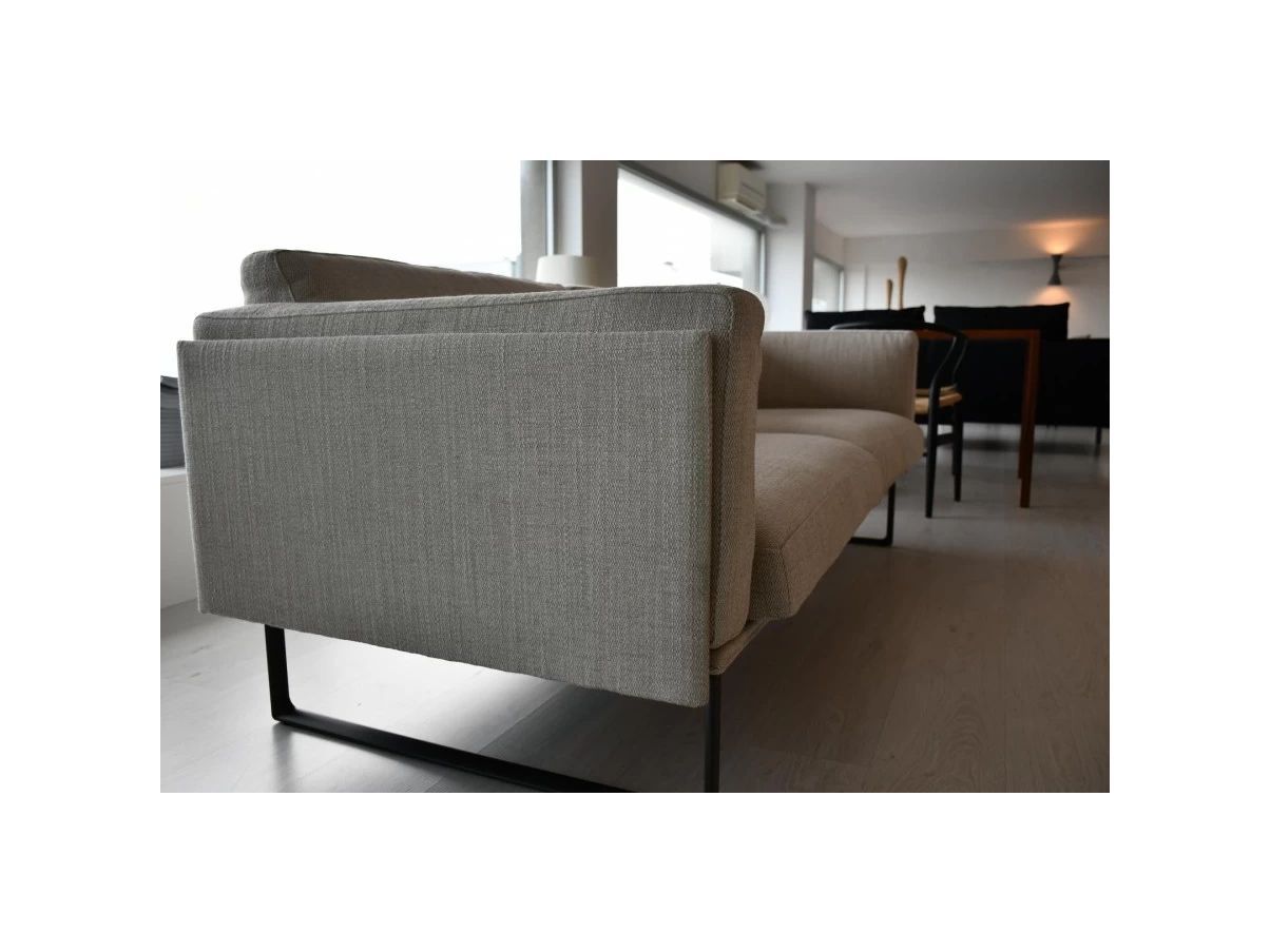 Divano 8 in tessuto di Piero Lissoni Side