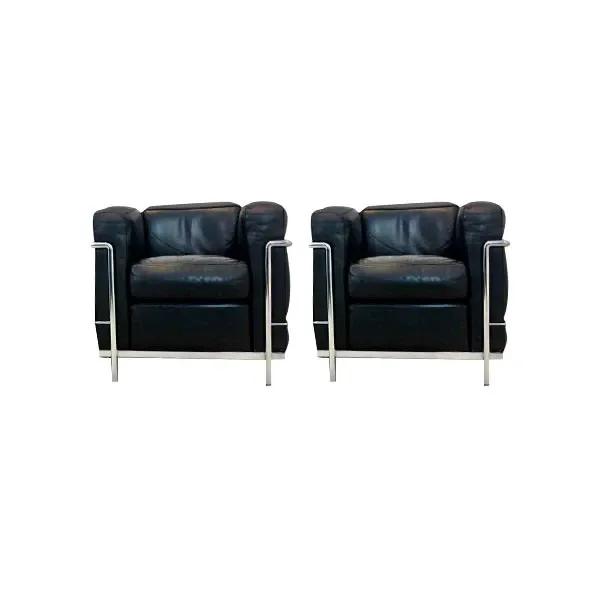 Set of 2 LC 2 armchairs in dark brown leather (1920s), Alivar image