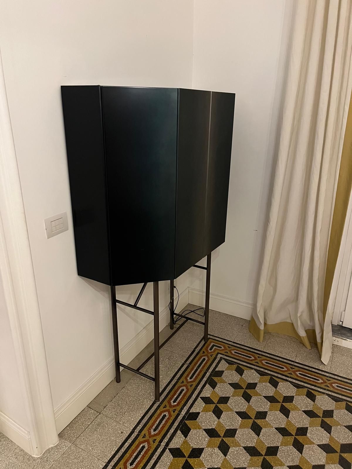 Misty Venice Black Ash Wood Lacquered Bar Cabinet Side