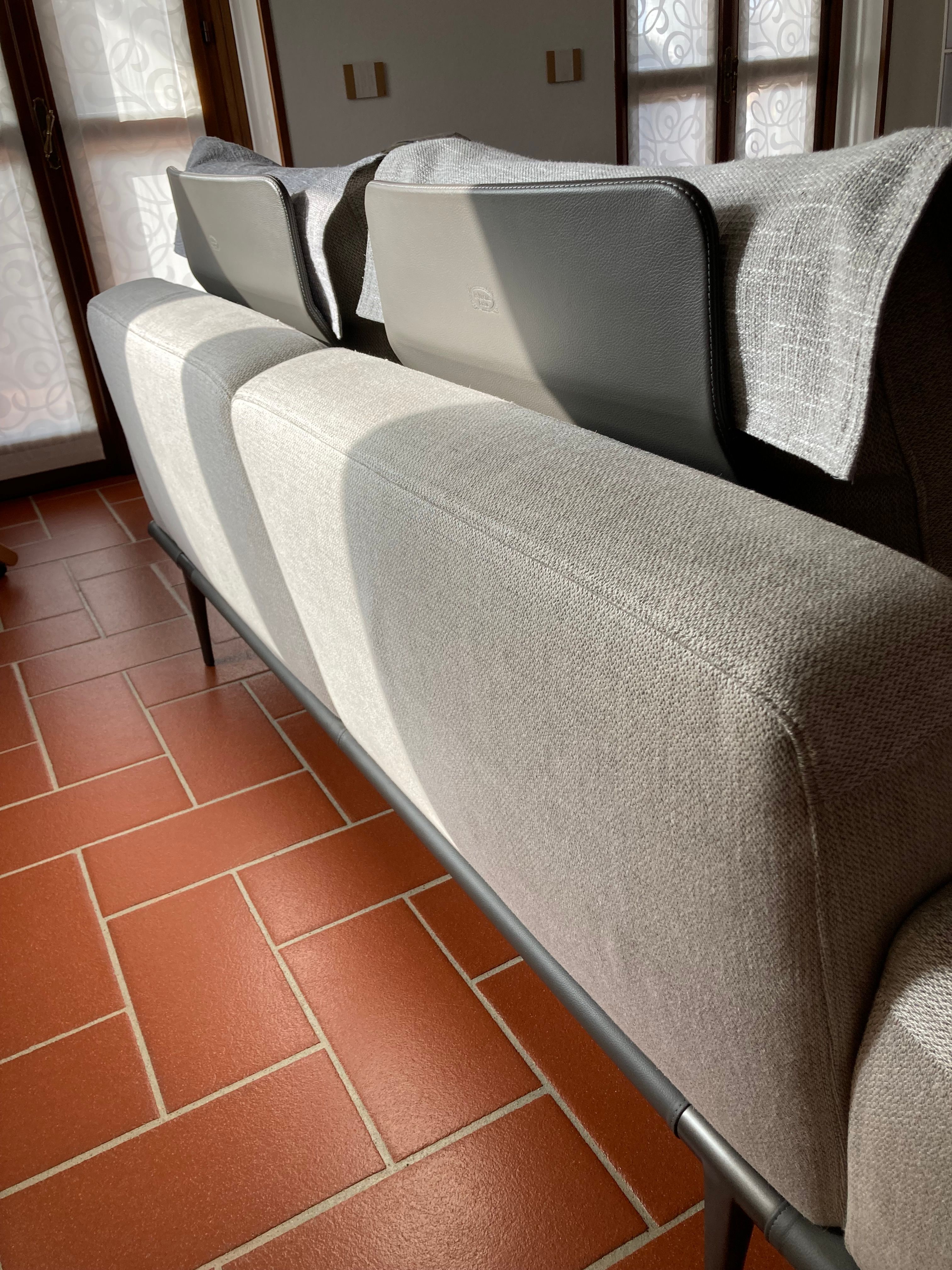 Divano 2/3 posti Let it be colore salvia Details