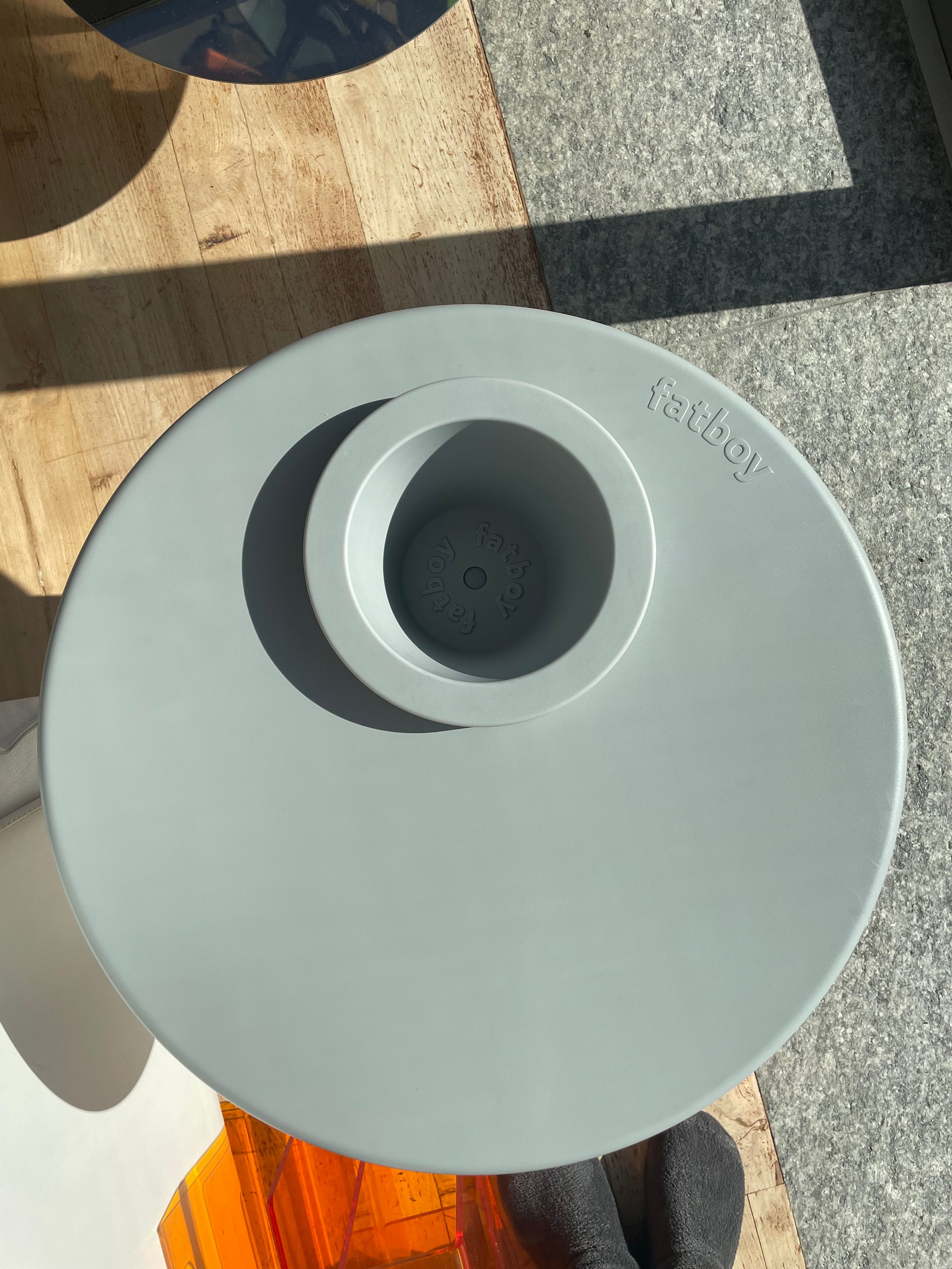 Table basse avec pot Bakkes gris clair Side