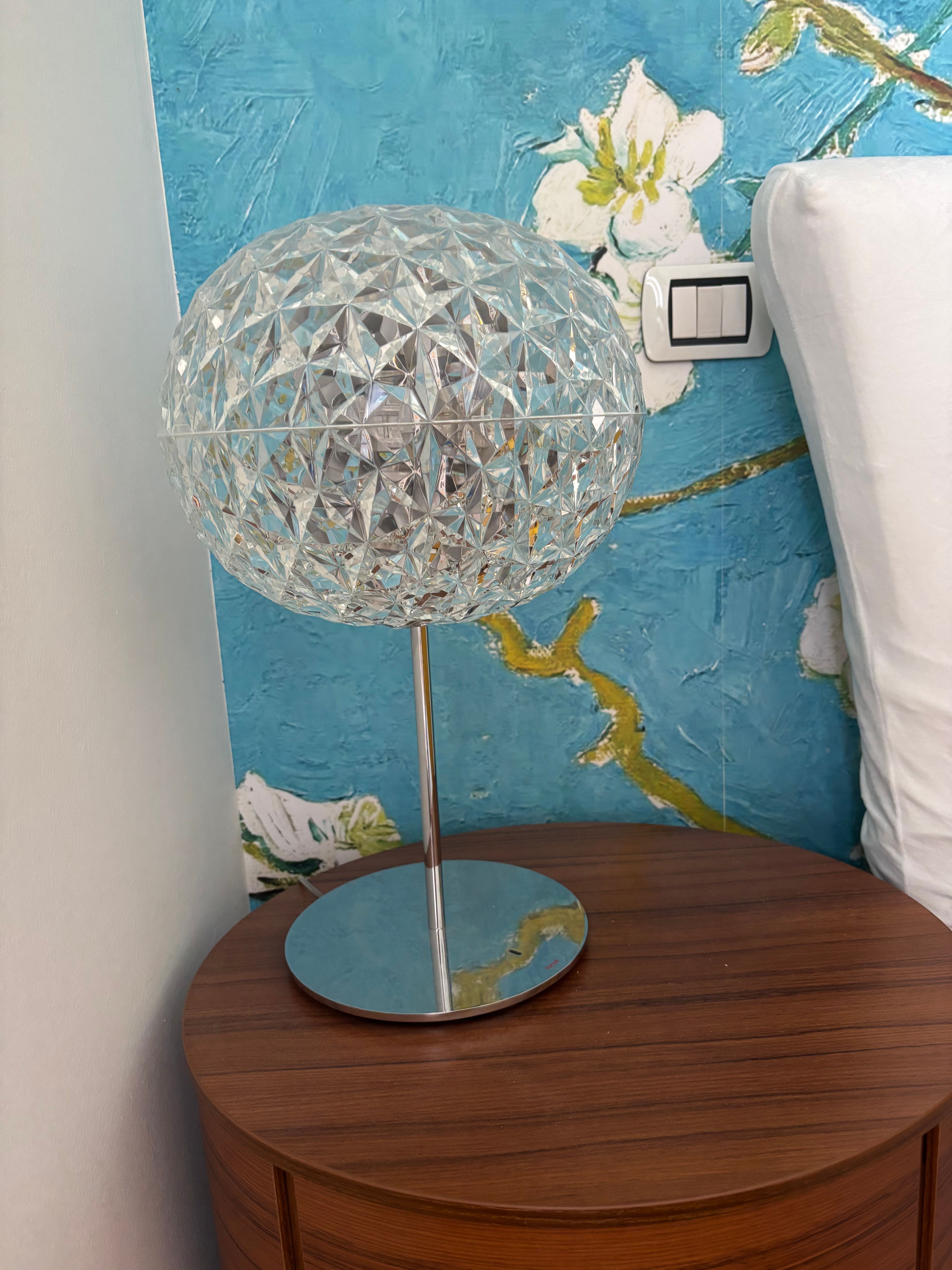 Lampada da tavolo Planet trasparente di Tokujin Yoshioka, Kartell  Front