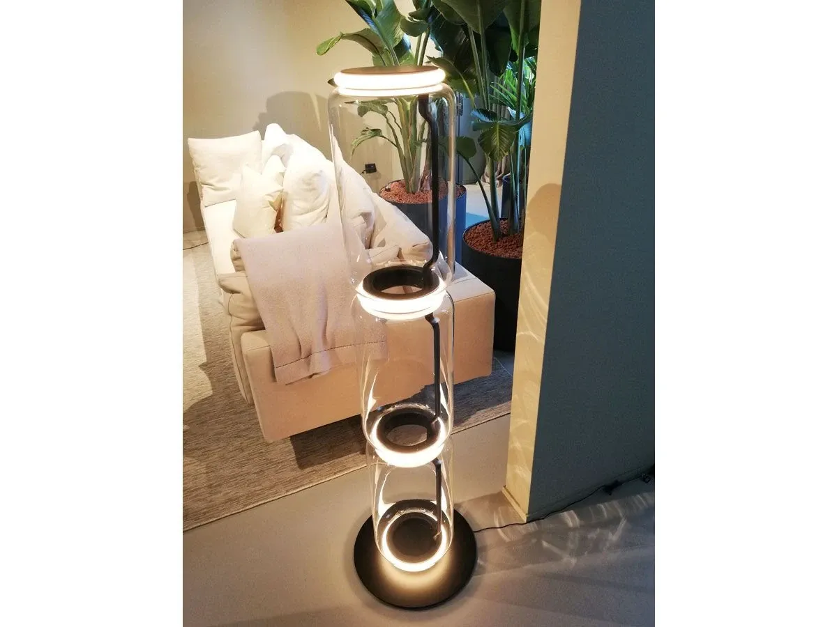 Noctambule, Flos 4