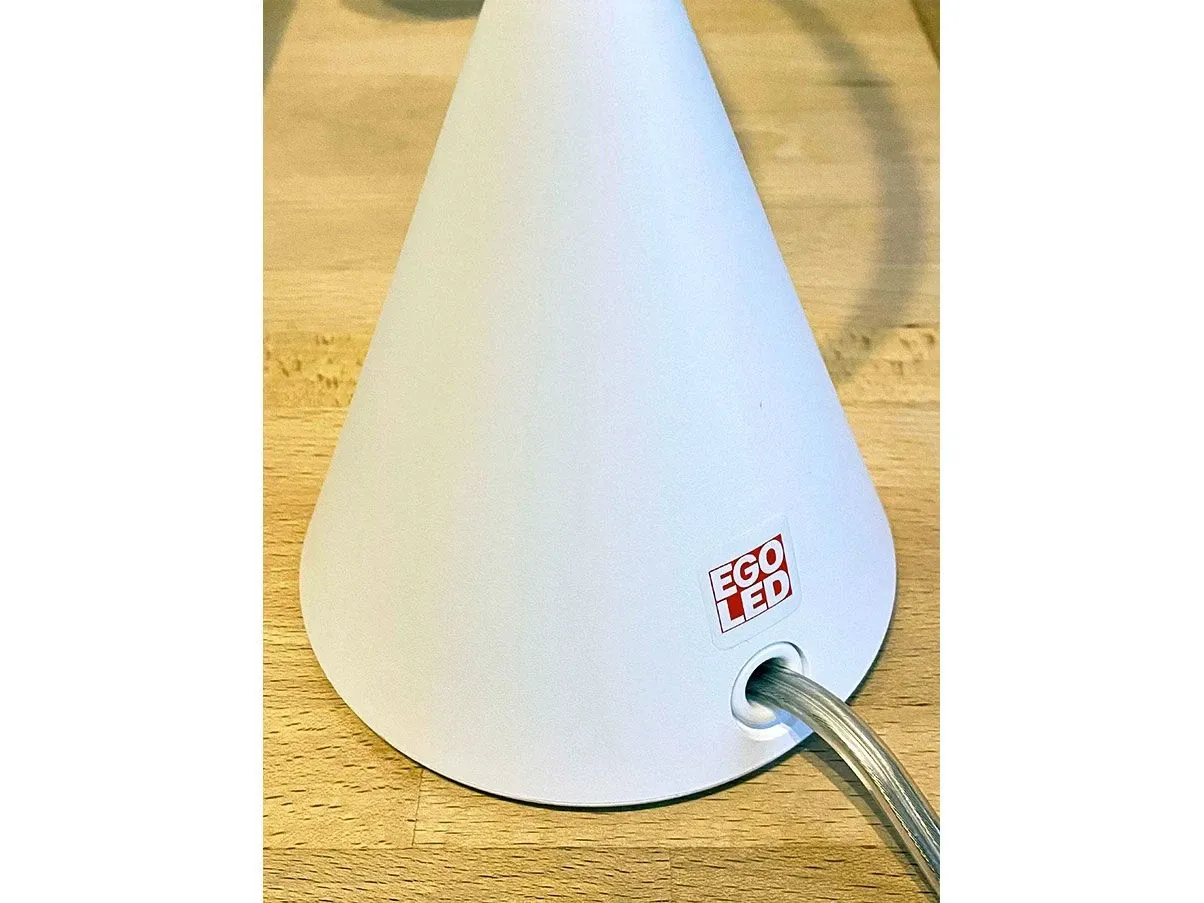 Lampada da tavolo Kalla alluminio e ABS (bianco), Egoluce 1