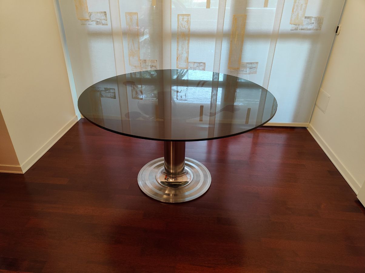 Round vintage glass table (1970s), image