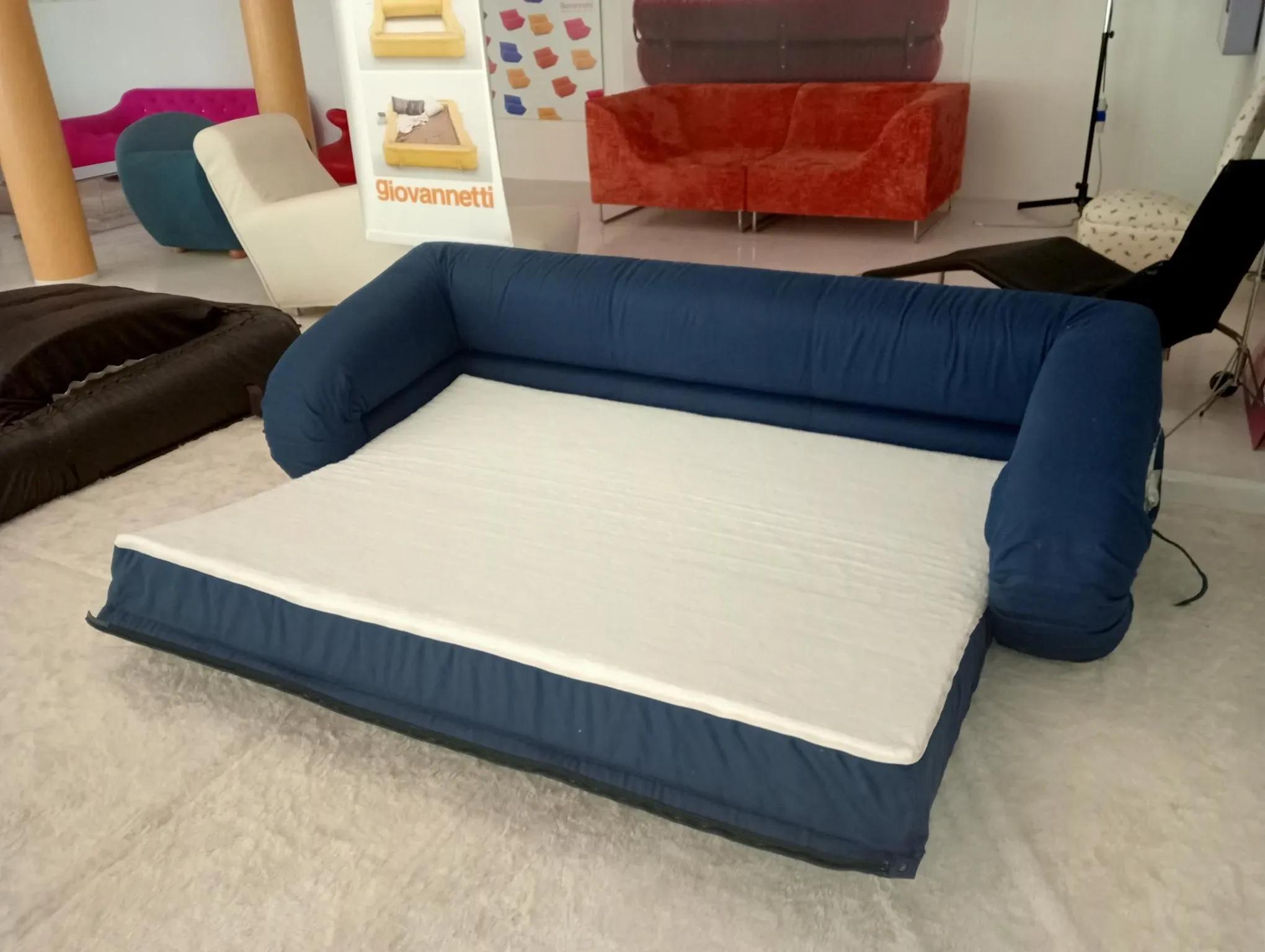 Anfibio sofa by Alessandro Becchim, Giovannetti 6