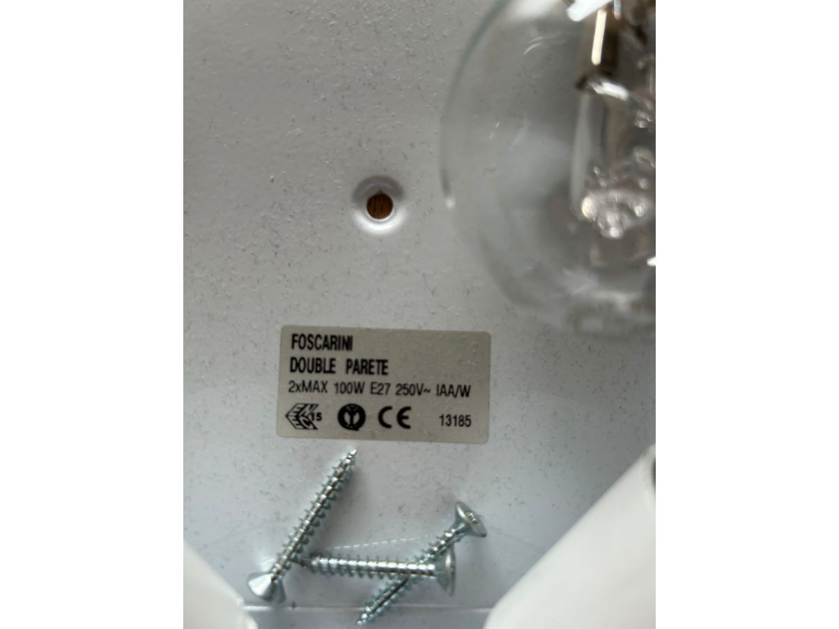 Lampada da parete Double in vetro soffiato bianco di Valerio Bottin, Foscarini  Brand