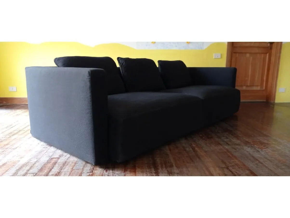 Globe 4-seater sofa by Carlo Colombo, Moroso 4