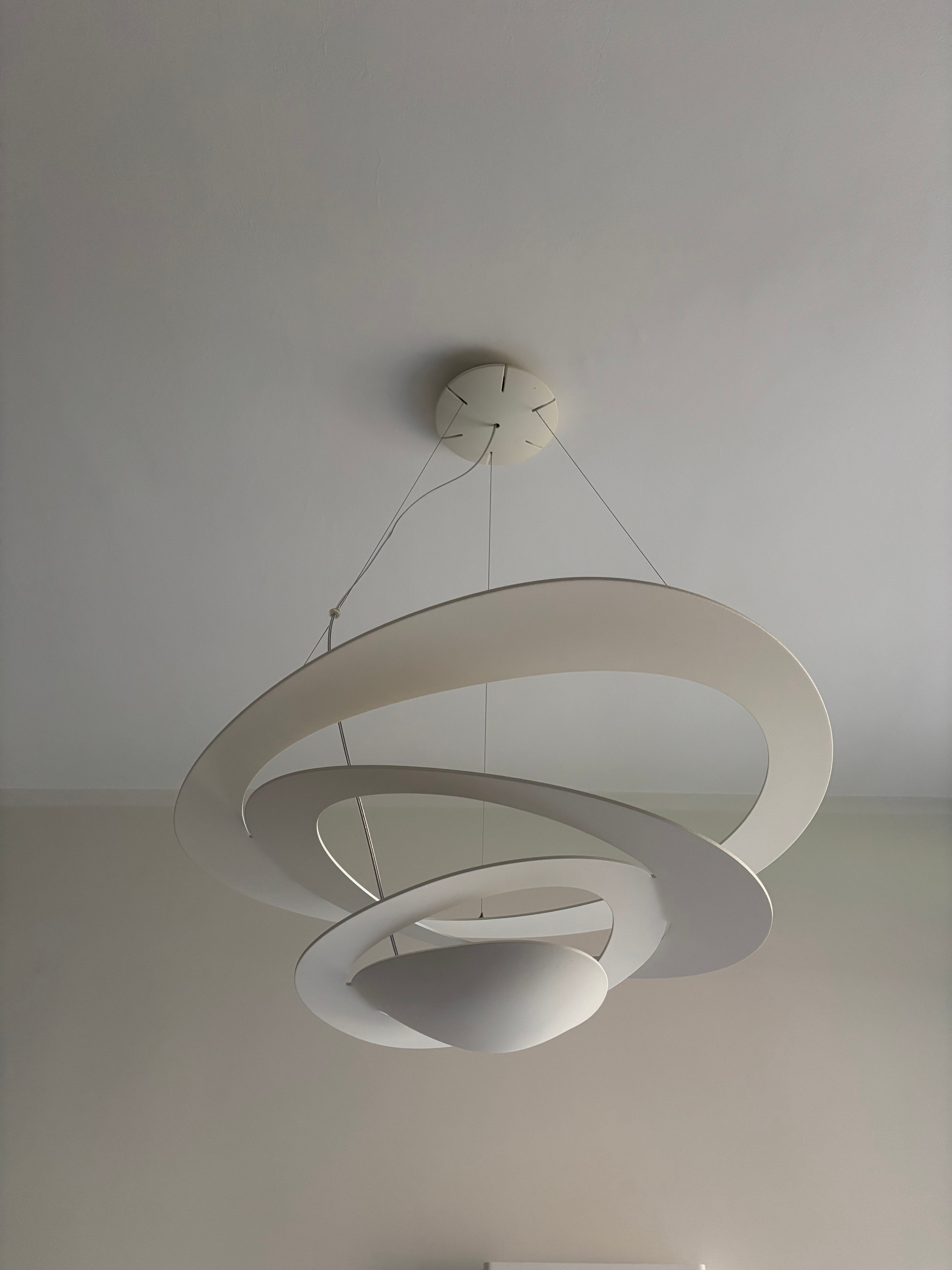 Lampada a sospensione Pirce bianca Main