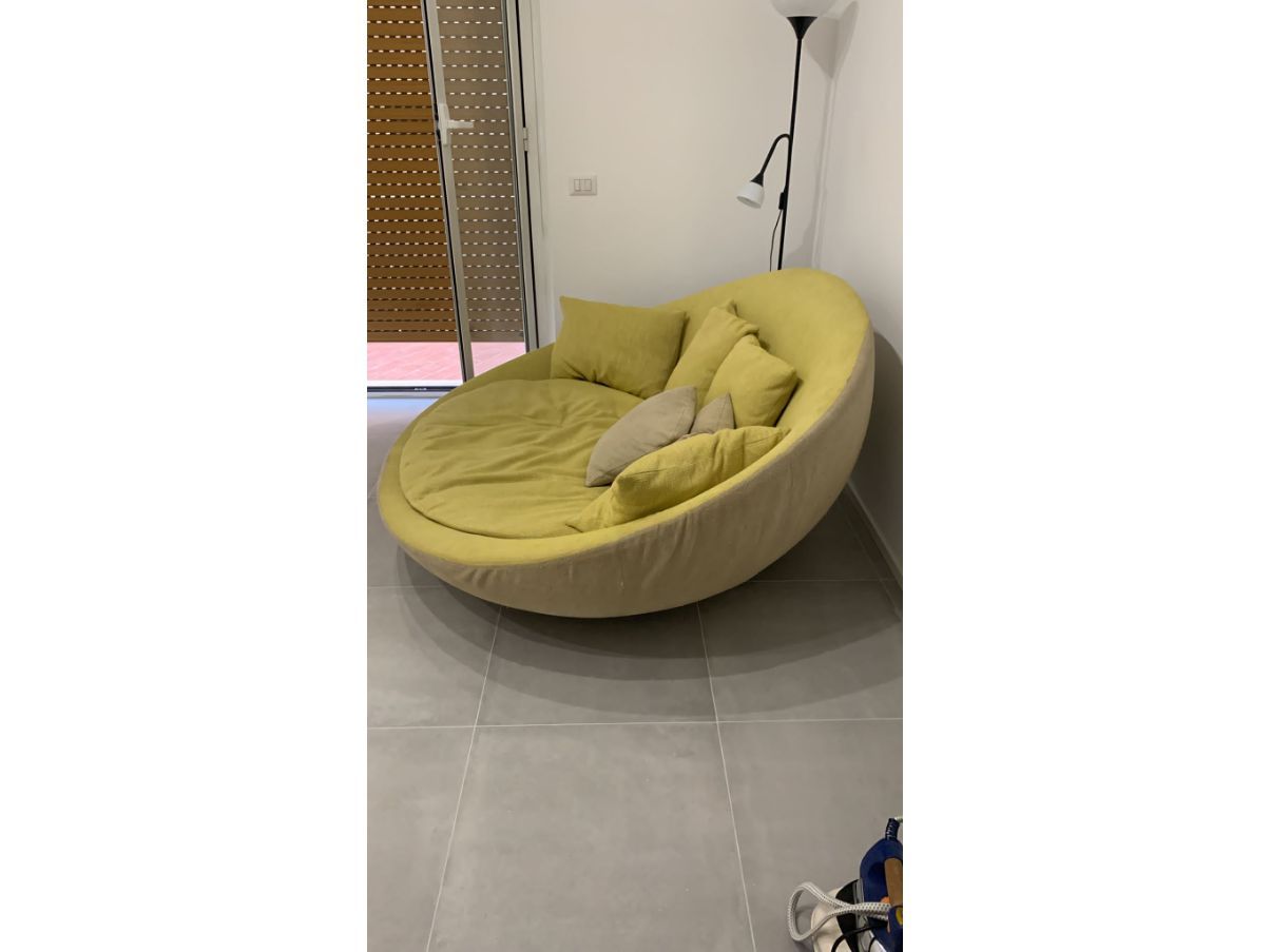 Lacoon Island sofa Side