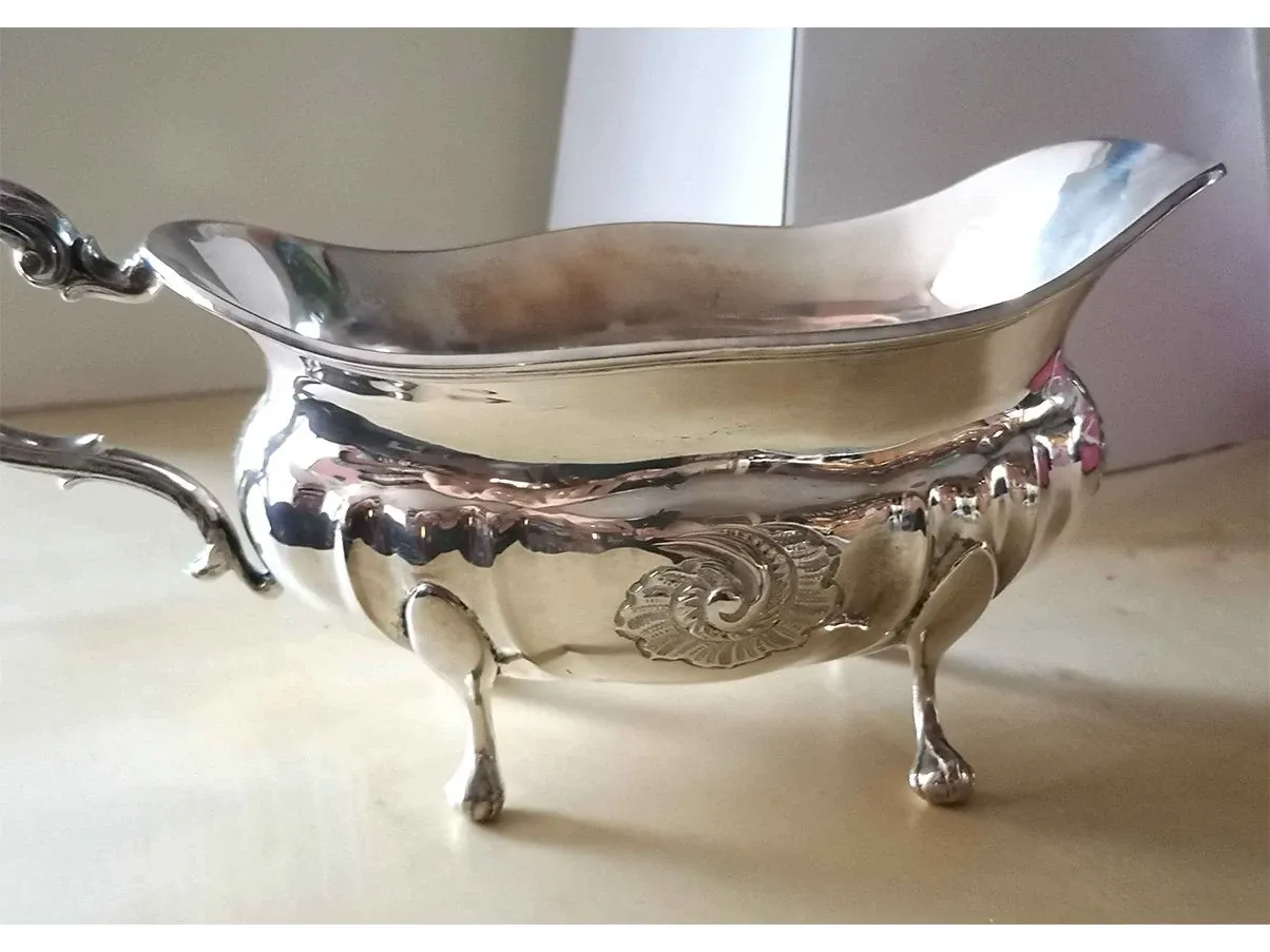 Vintage baroque style gravy boat in silver (&#39;800) 1