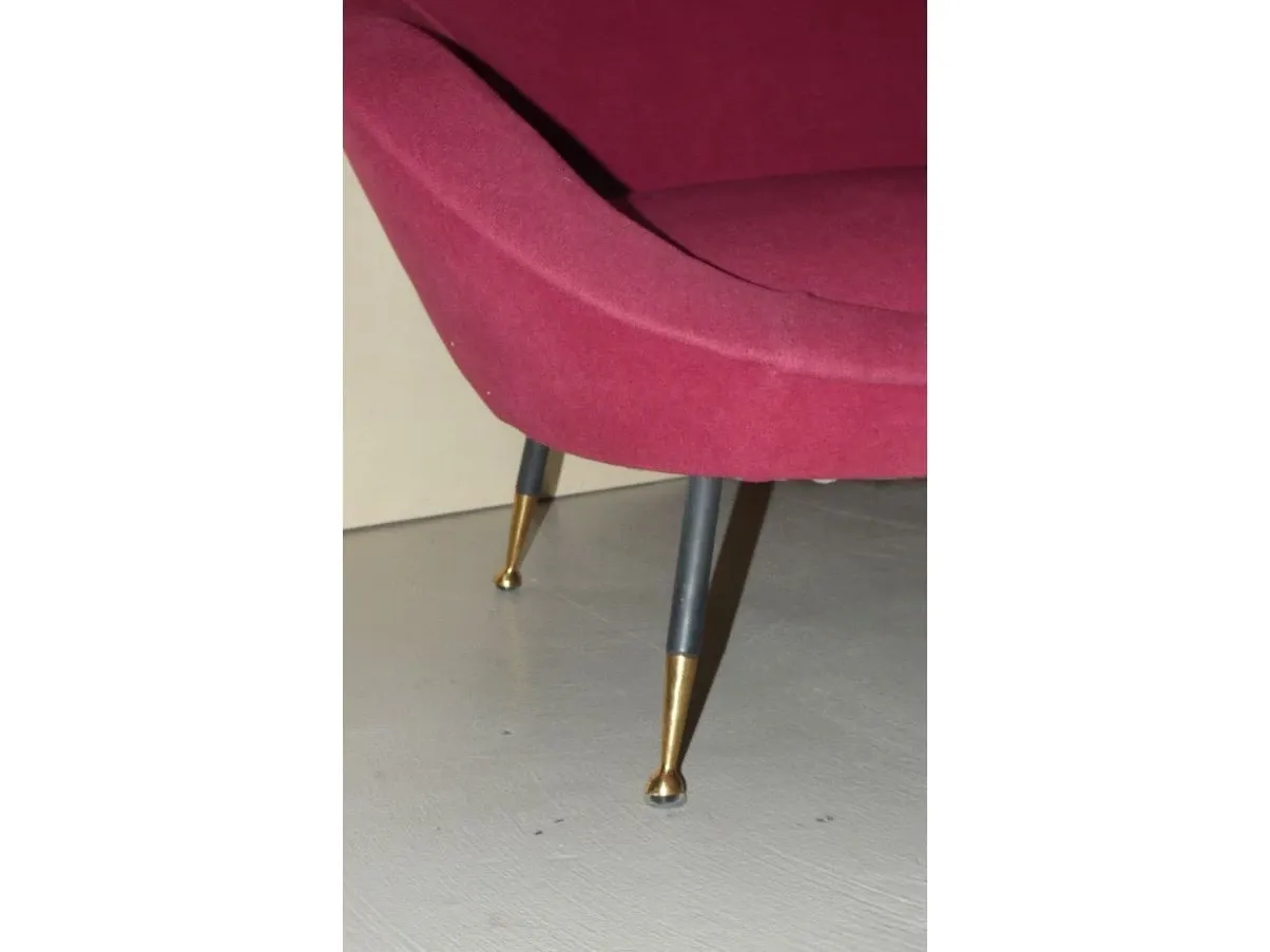 Vintage sofa in red velvet (1950s) 5
