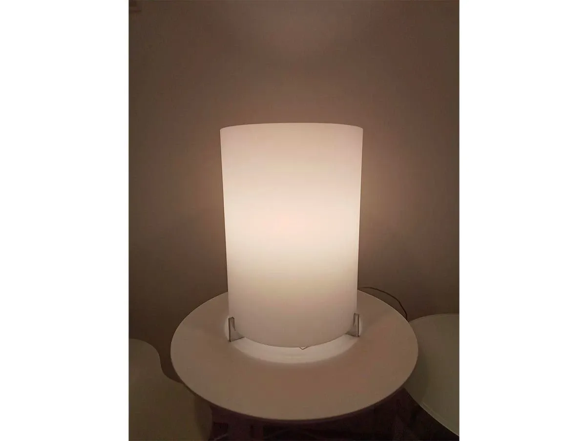 Lampada da tavolo a luce diffusa, Prandina 1