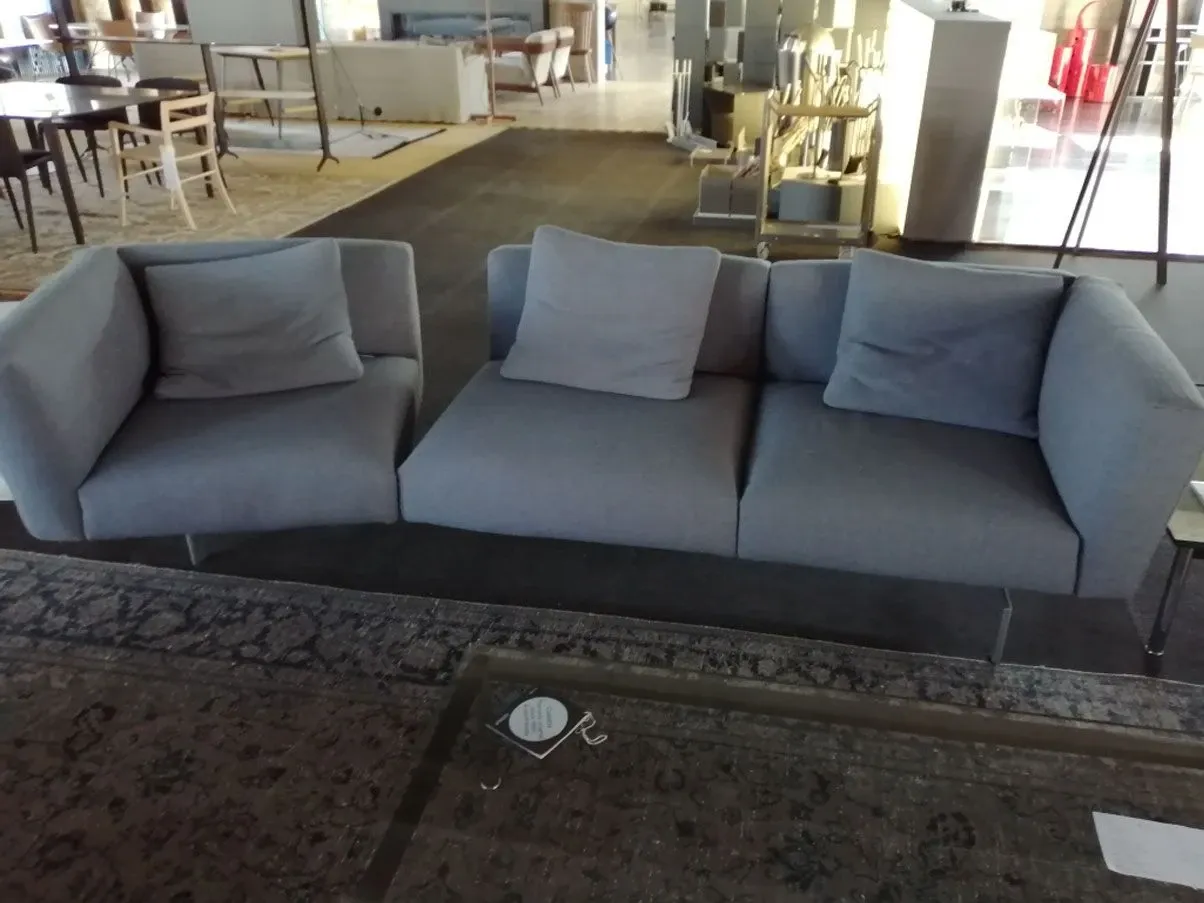 Divano 3 posti Avio di Piero Lissoni in tessuto, Knoll 4