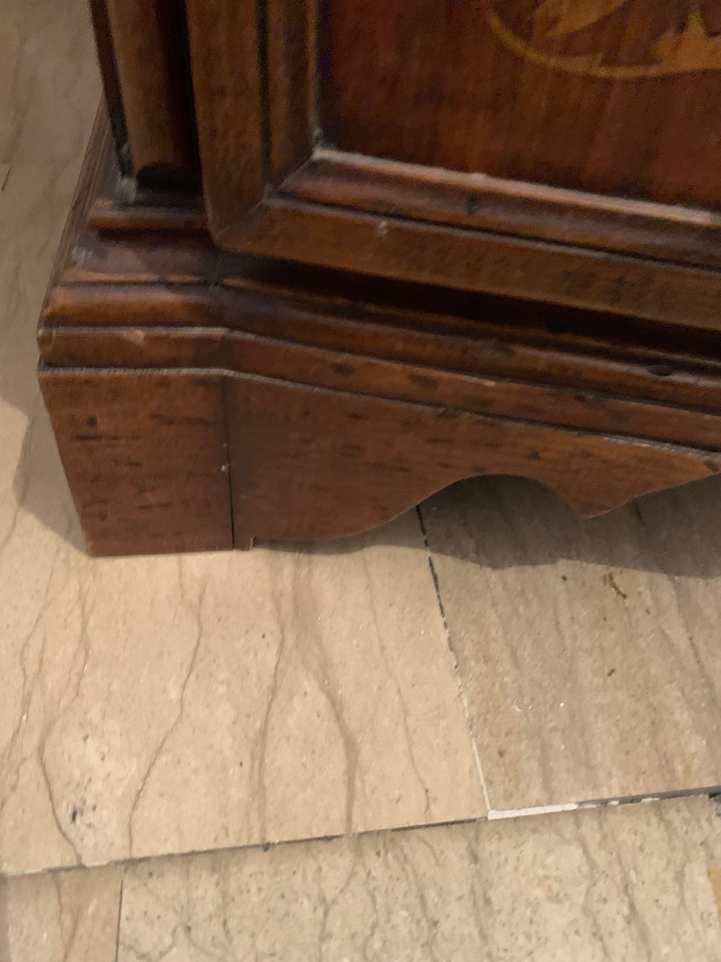 Baroque Style Solid Wood Chest of Drawers (19th Century) Details