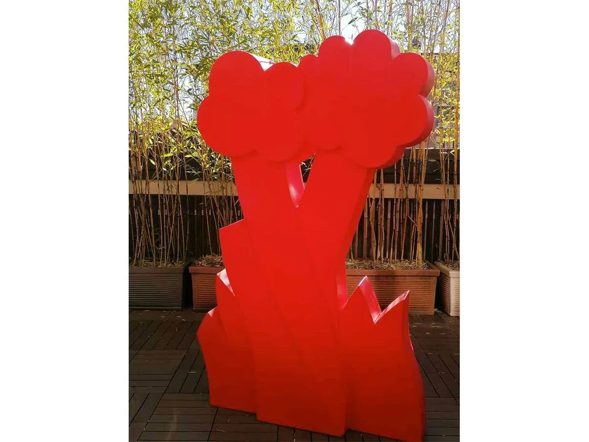 Scultura Myflower di Flavio Lucchini polietilene (rosso) 4