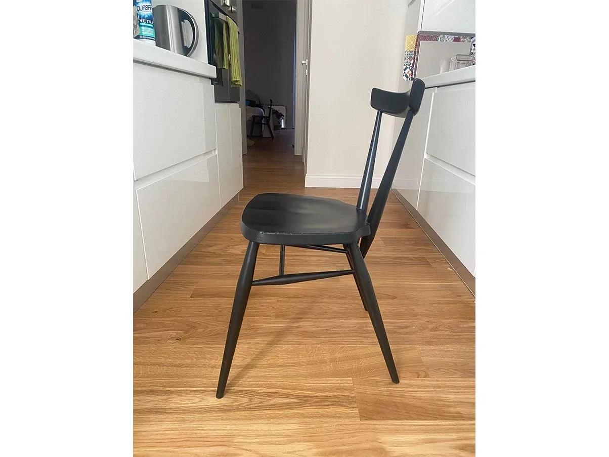 Sedia Stacking in legno verniciato (nero), Ercol 1