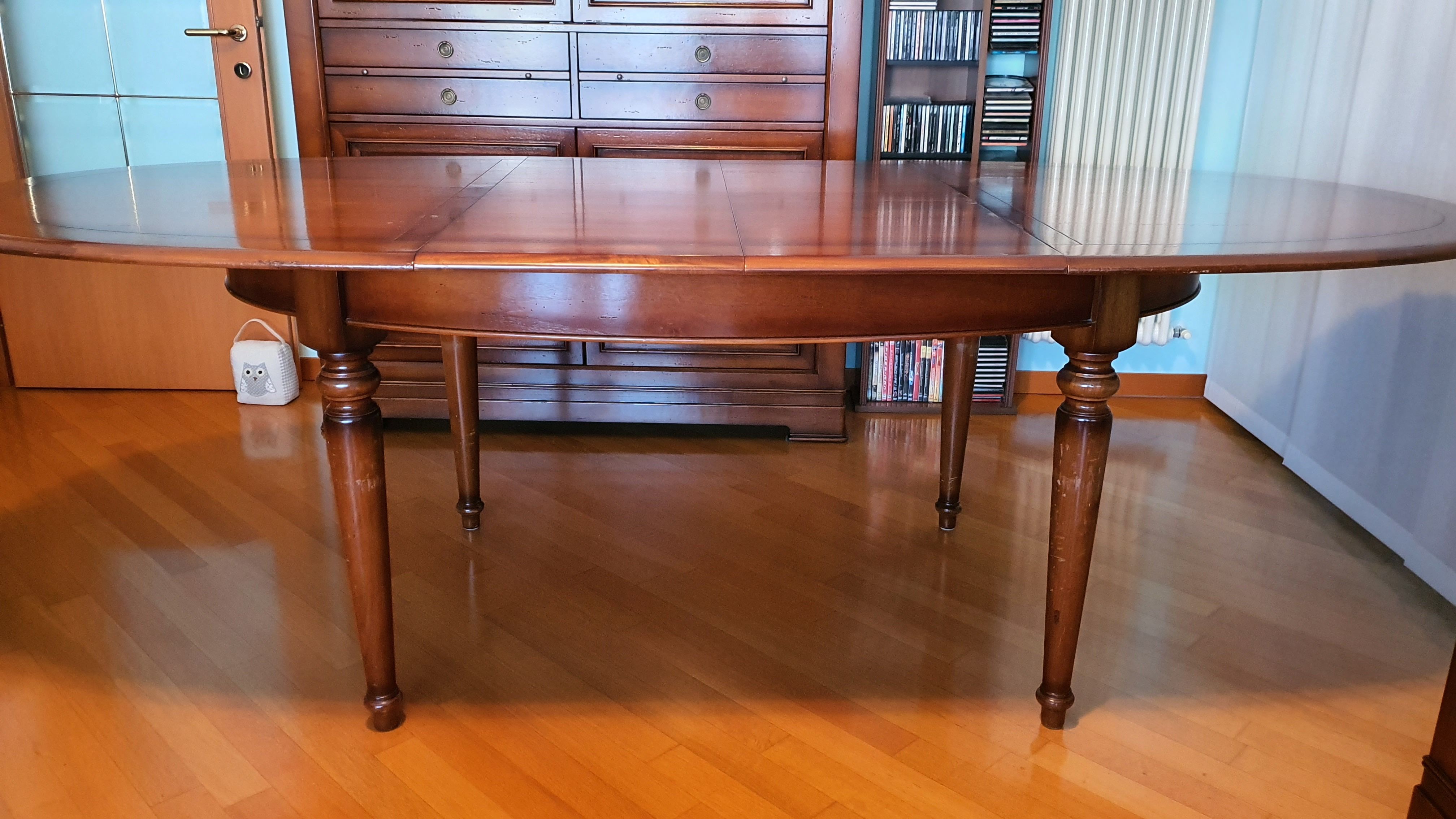 Vintage Extendable Cherry Wood Dining Table Side