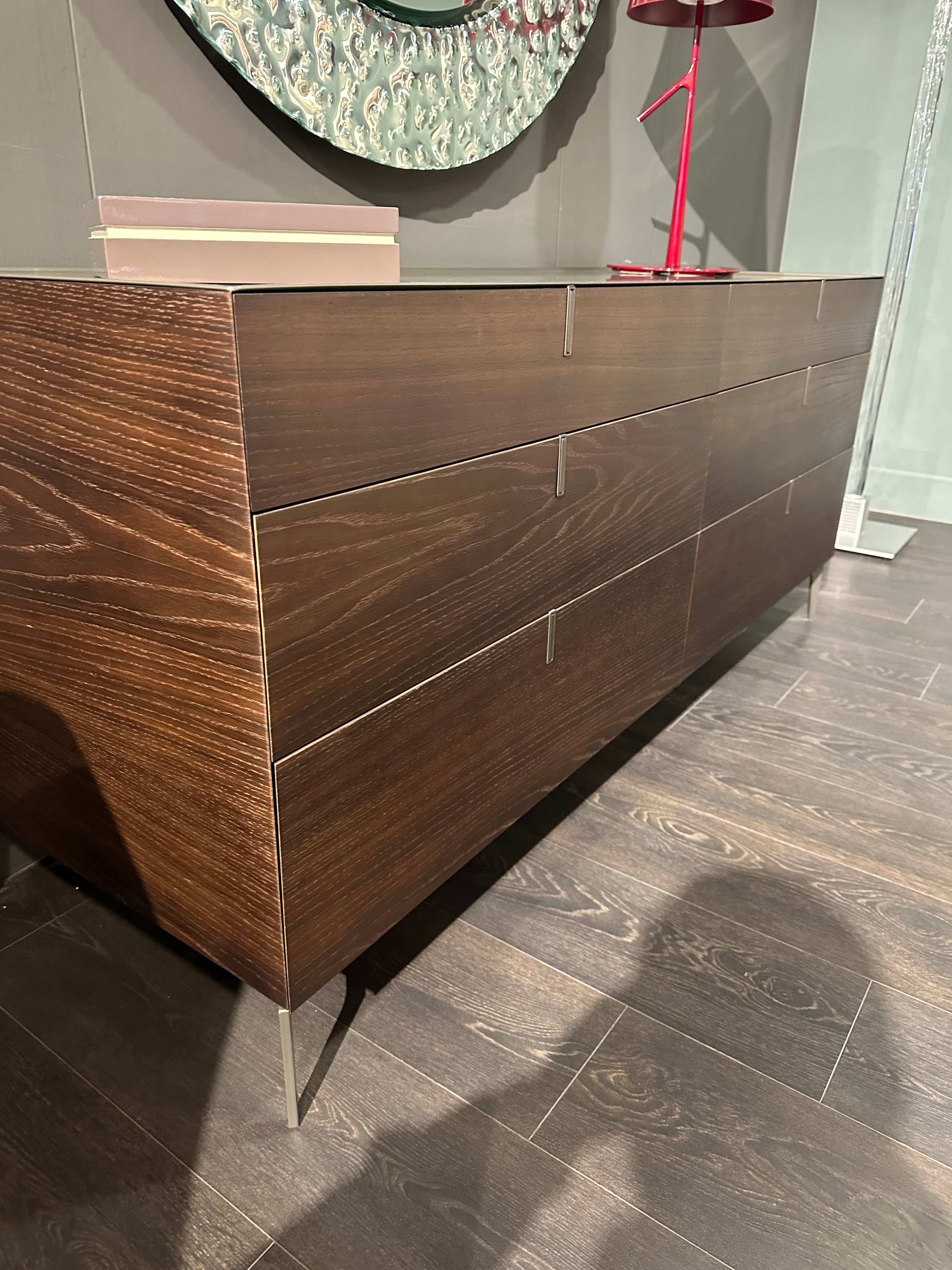 Meridien chest of drawers in walnut wood by Giuseppe Bavuso, Alivar Main